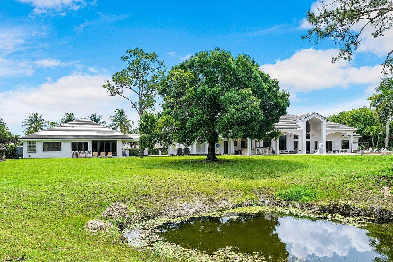 21677 El Bosque Way Boca Raton, FL 33428