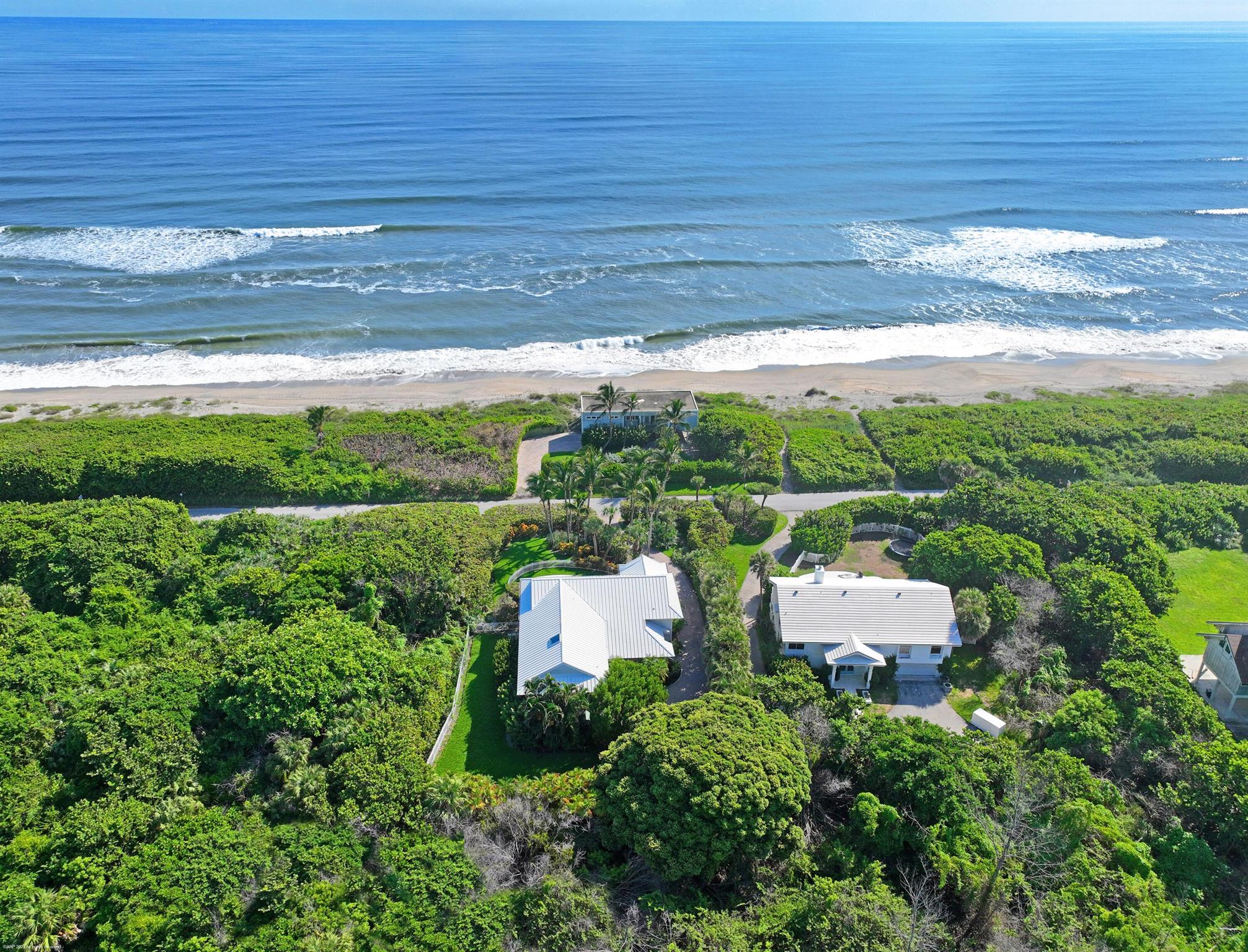 162 N Beach Rd Jupiter Island, FL 33455