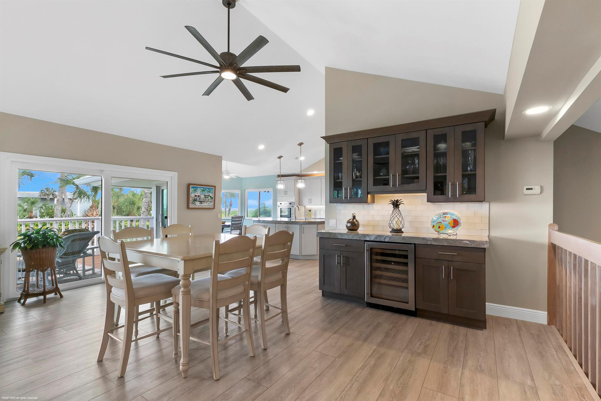 162 N Beach Rd Jupiter Island, FL 33455