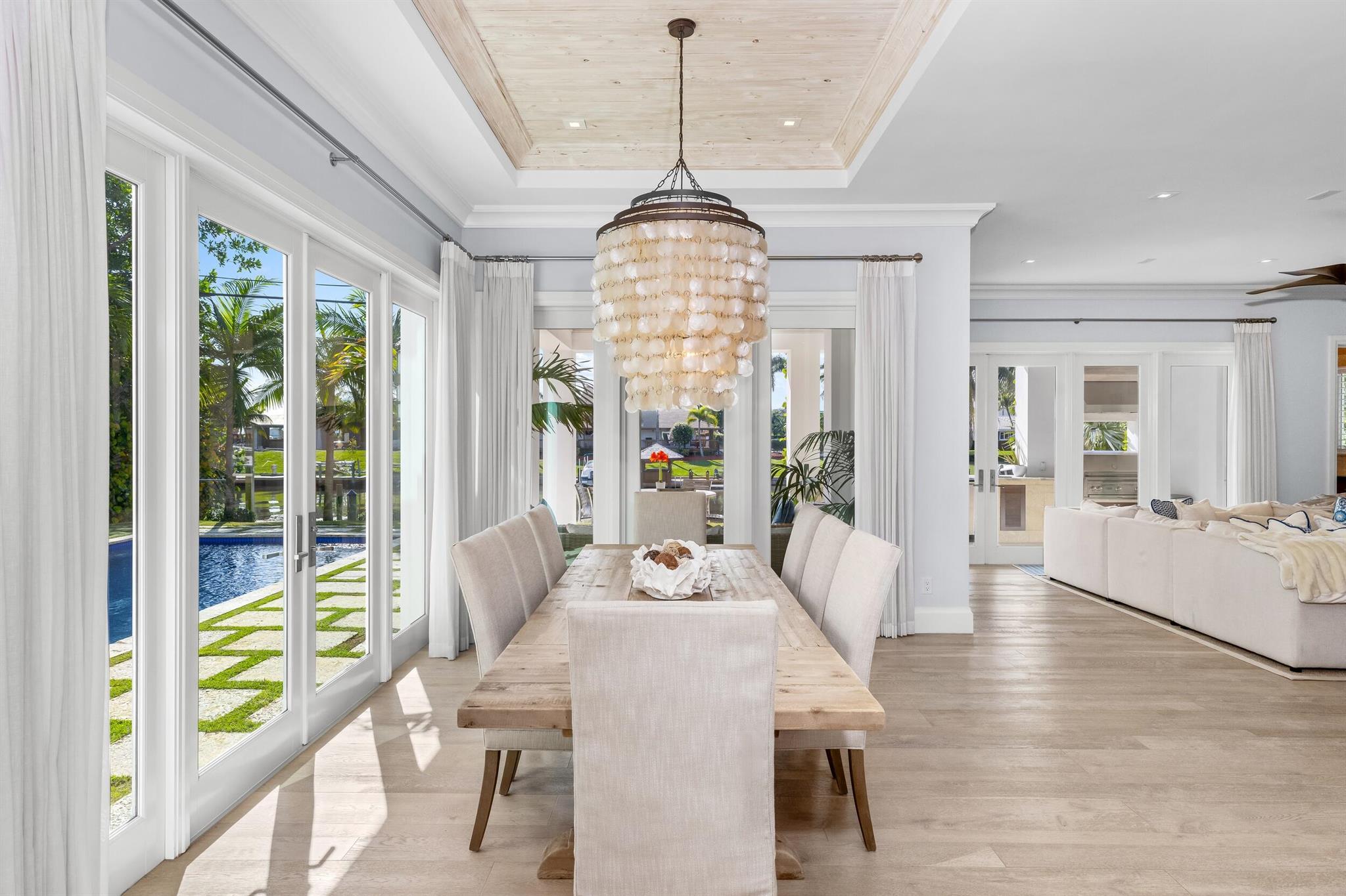 222 Arlington Rd West Palm Beach, FL 33405 222 Arlington Rd West Palm Beach, FL 33405