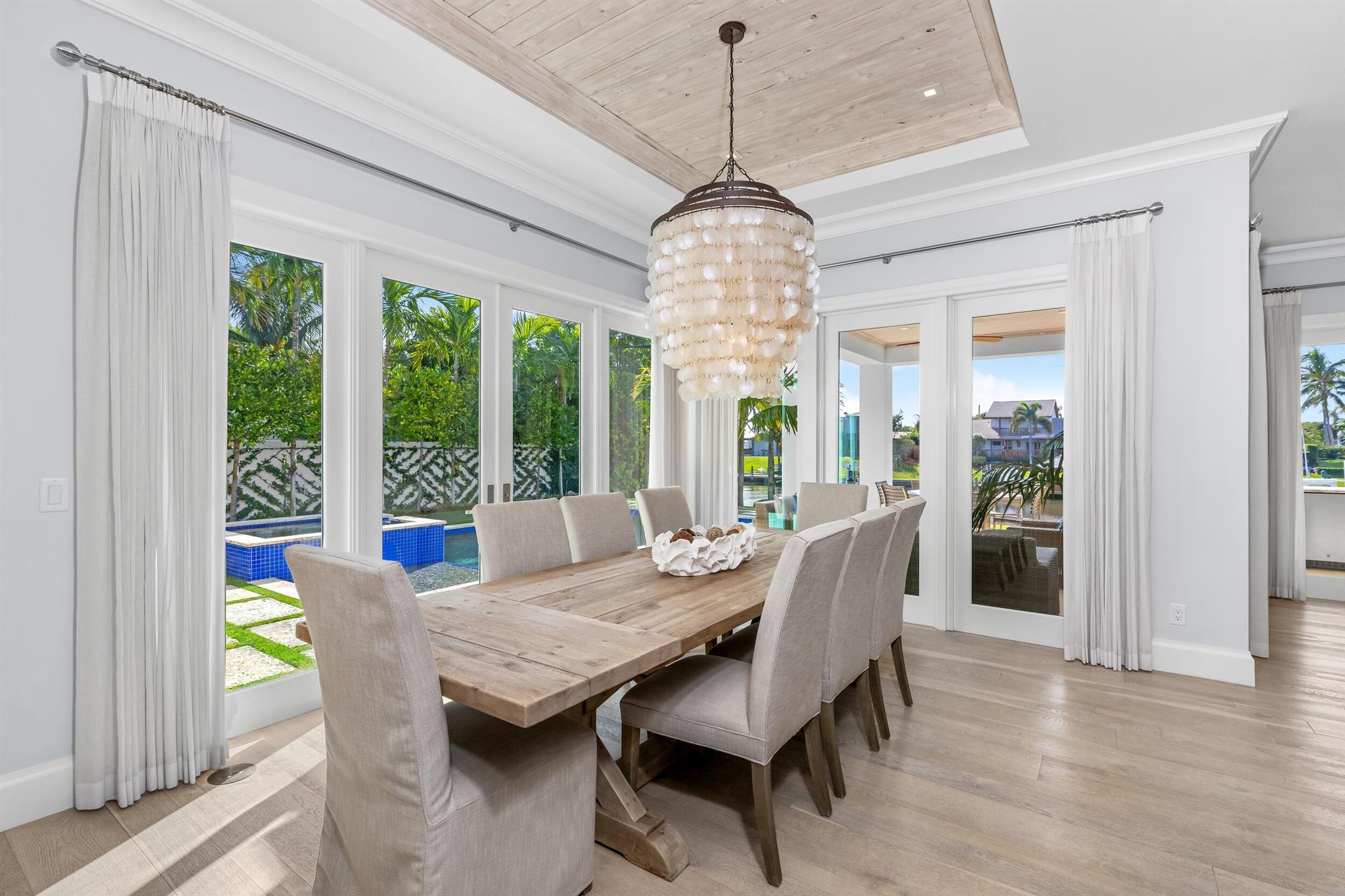 222 Arlington Rd West Palm Beach, FL 33405 222 Arlington Rd West Palm Beach, FL 33405