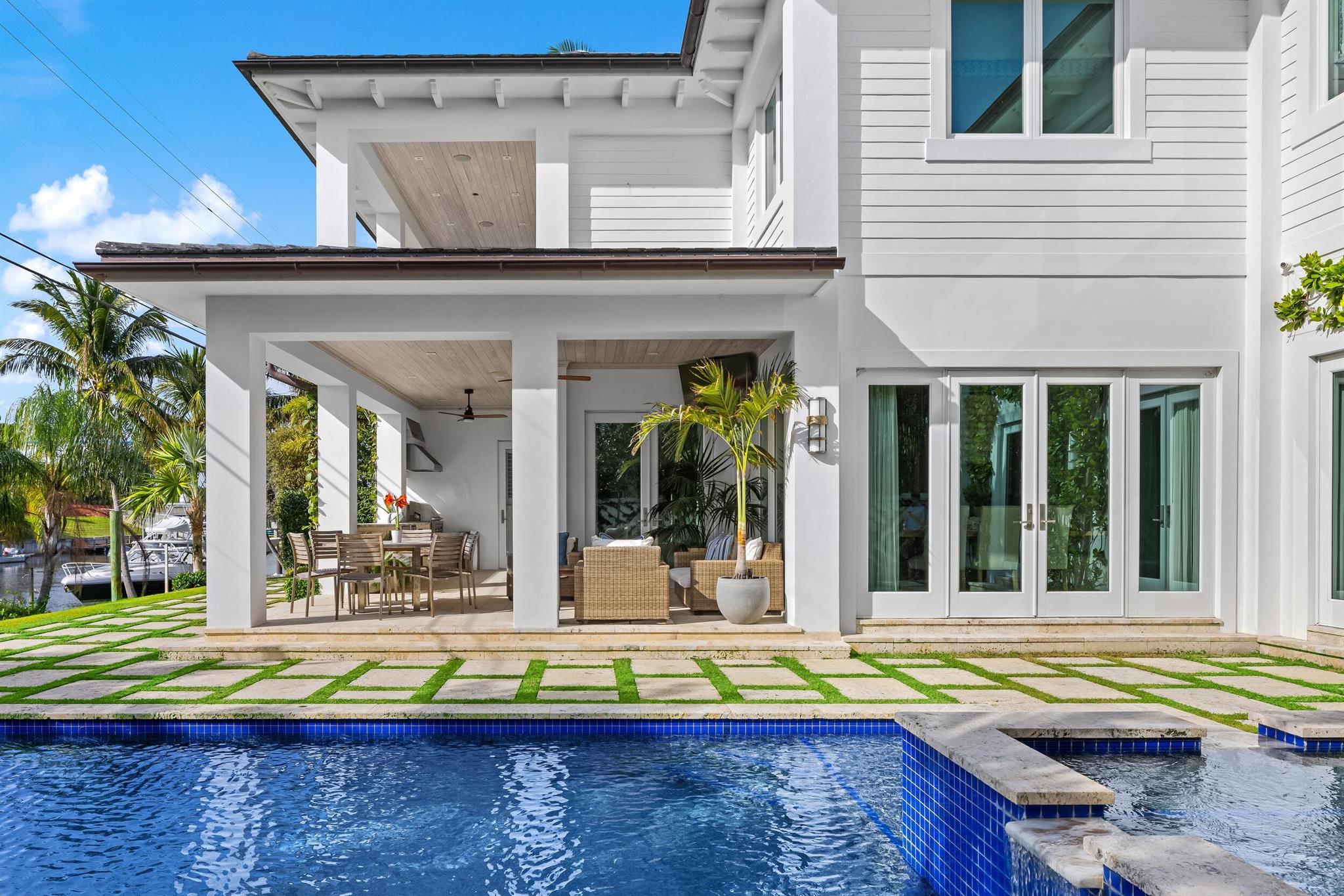 222 Arlington Rd West Palm Beach, FL 33405 222 Arlington Rd West Palm Beach, FL 33405