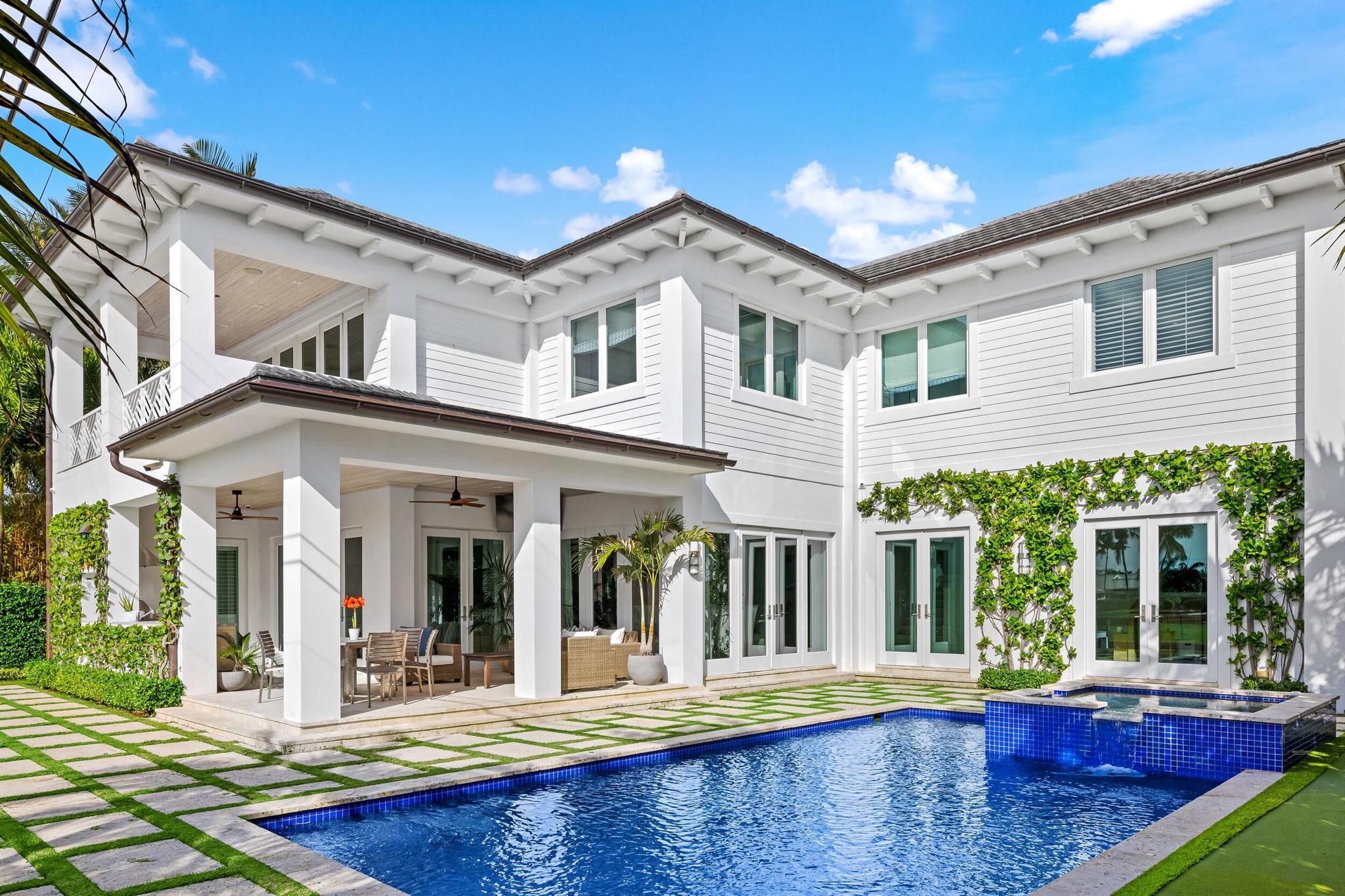 222 Arlington Rd West Palm Beach, FL 33405 222 Arlington Rd West Palm Beach, FL 33405