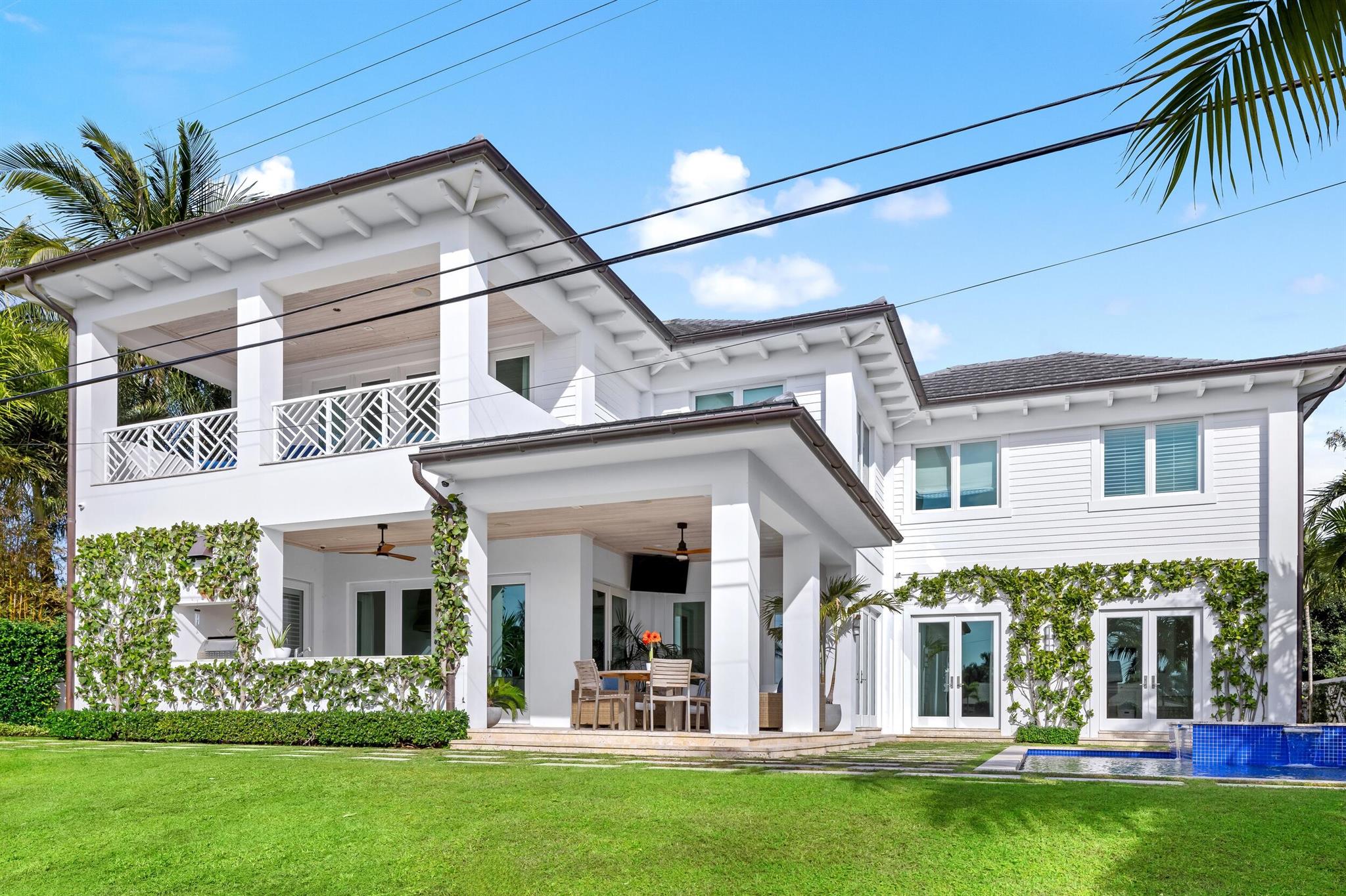 222 Arlington Rd West Palm Beach, FL 33405 222 Arlington Rd West Palm Beach, FL 33405
