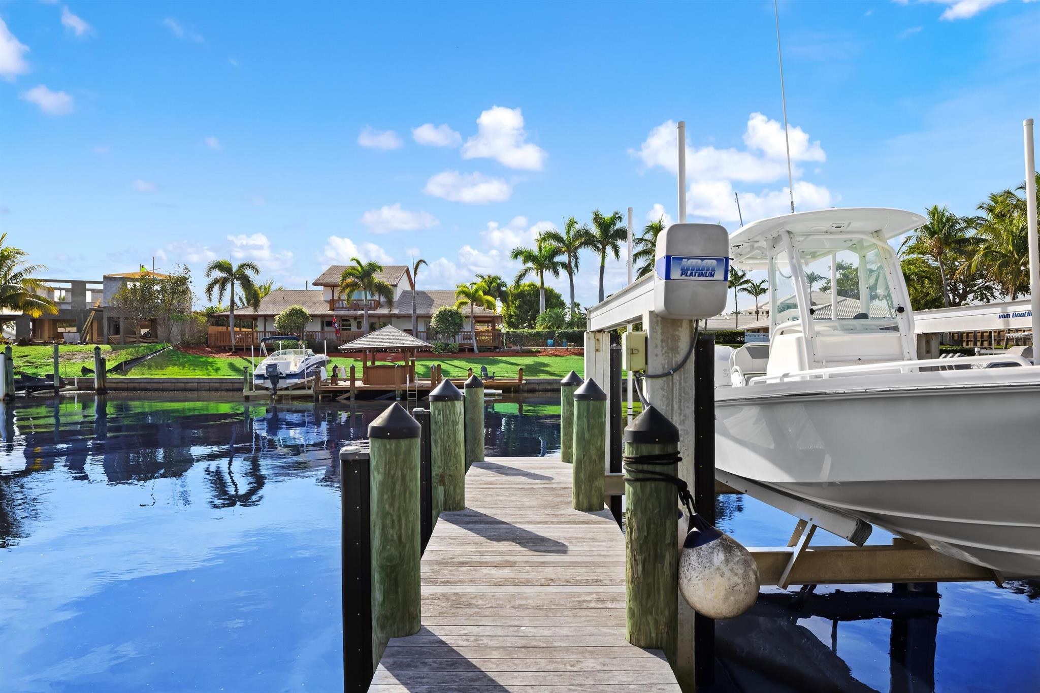 222 Arlington Rd West Palm Beach, FL 33405 222 Arlington Rd West Palm Beach, FL 33405