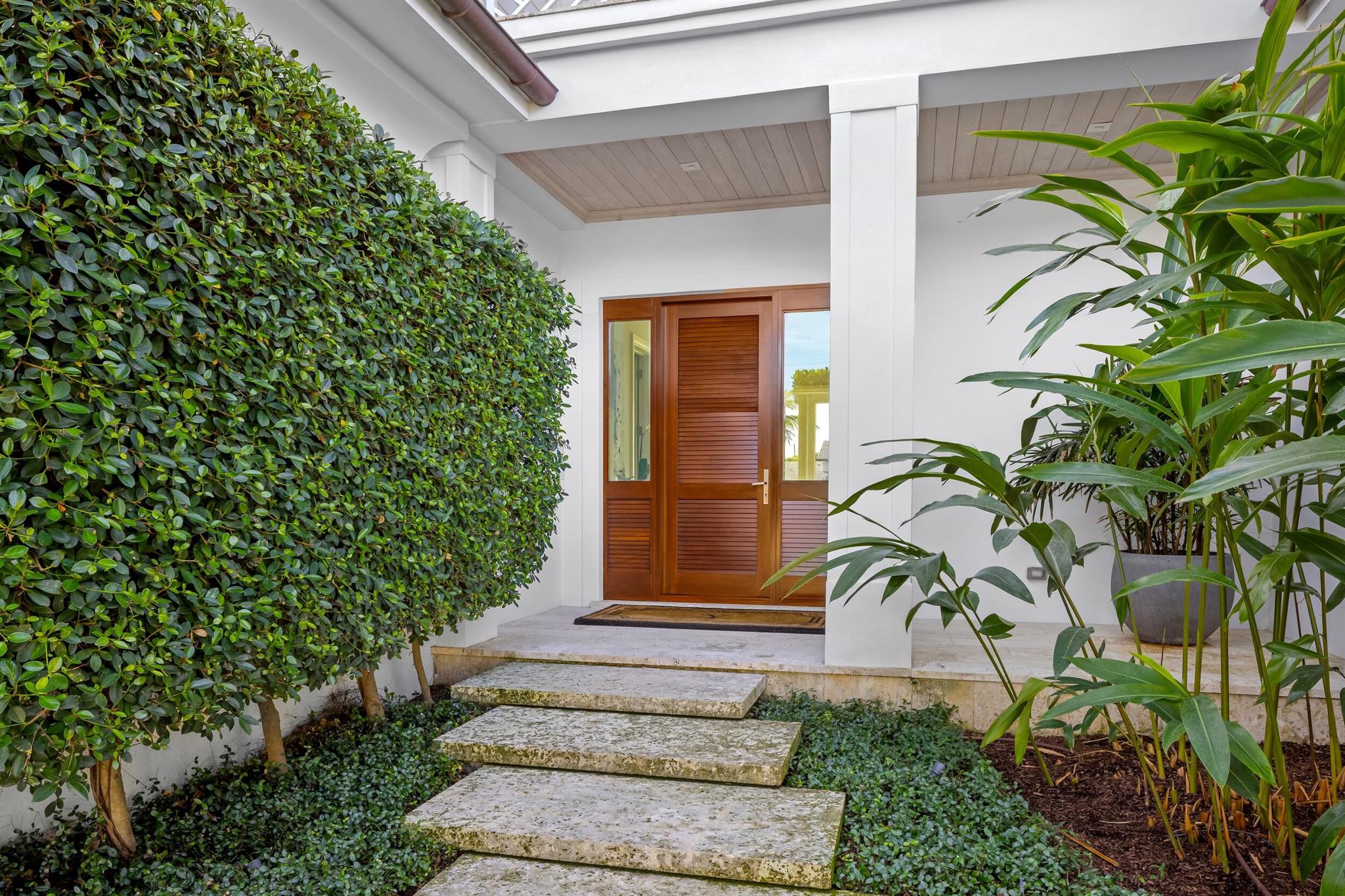 222 Arlington Rd West Palm Beach, FL 33405 222 Arlington Rd West Palm Beach, FL 33405