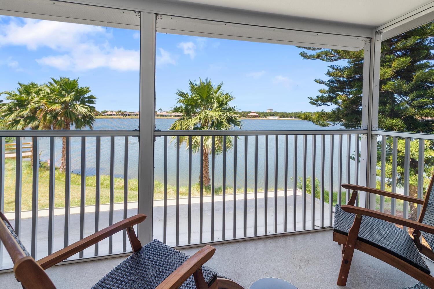 3216 S Lakeview Cir #5205