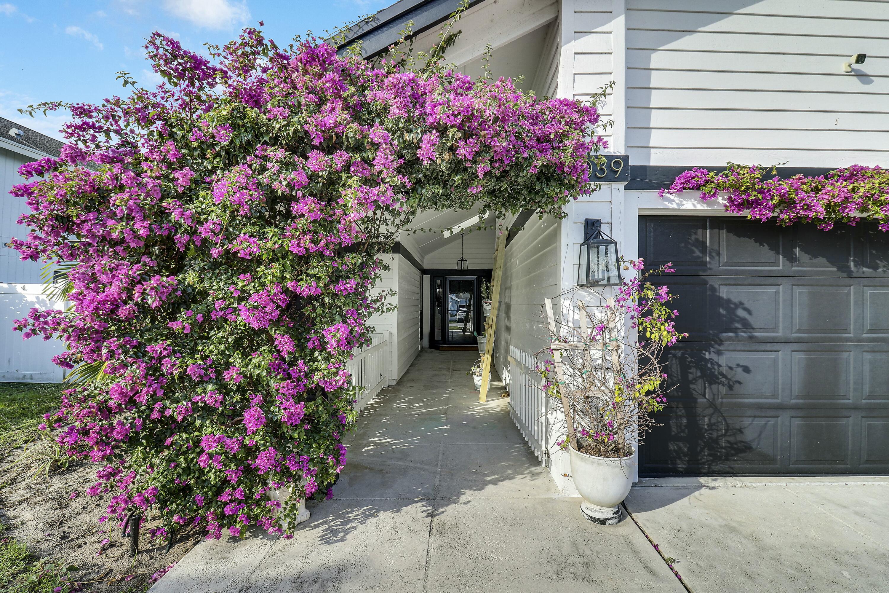 6039 Adams St Jupiter, FL 33458