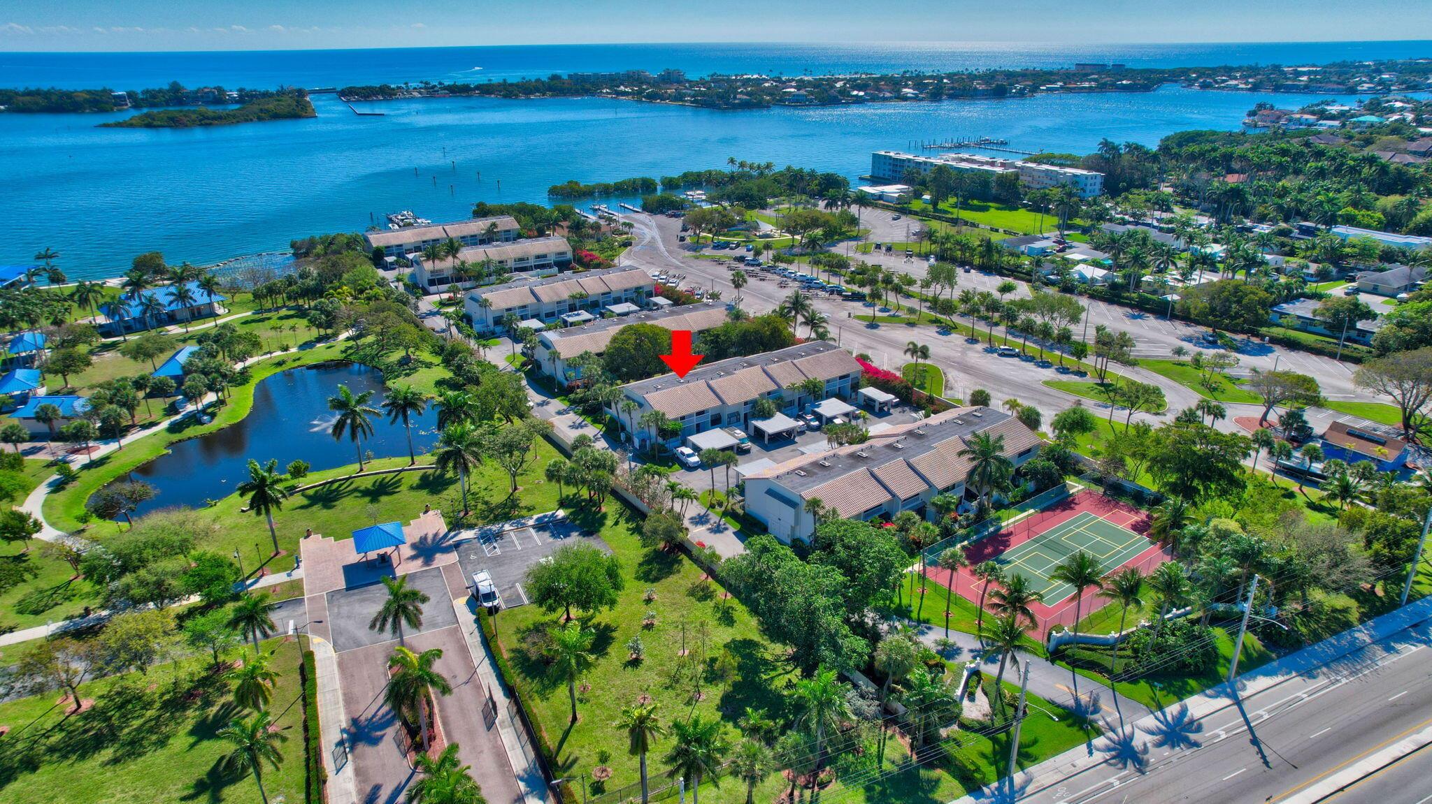 624 NE 20th Ln,Boynton Beach, FL 33435