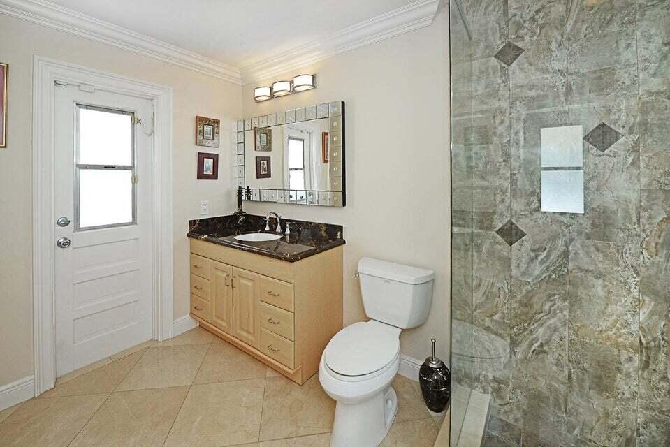 885 NE Mulberry Boca Raton, FL 33487