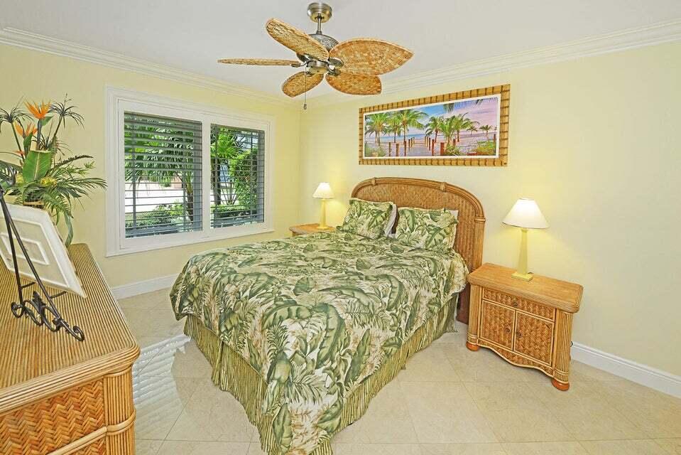 885 NE Mulberry Boca Raton, FL 33487