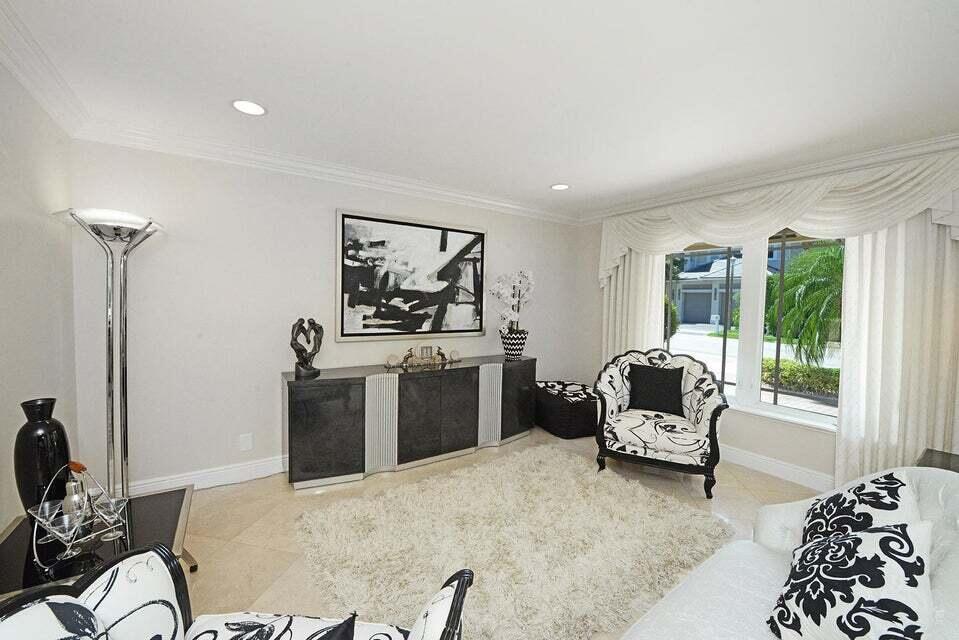 885 NE Mulberry Boca Raton, FL 33487