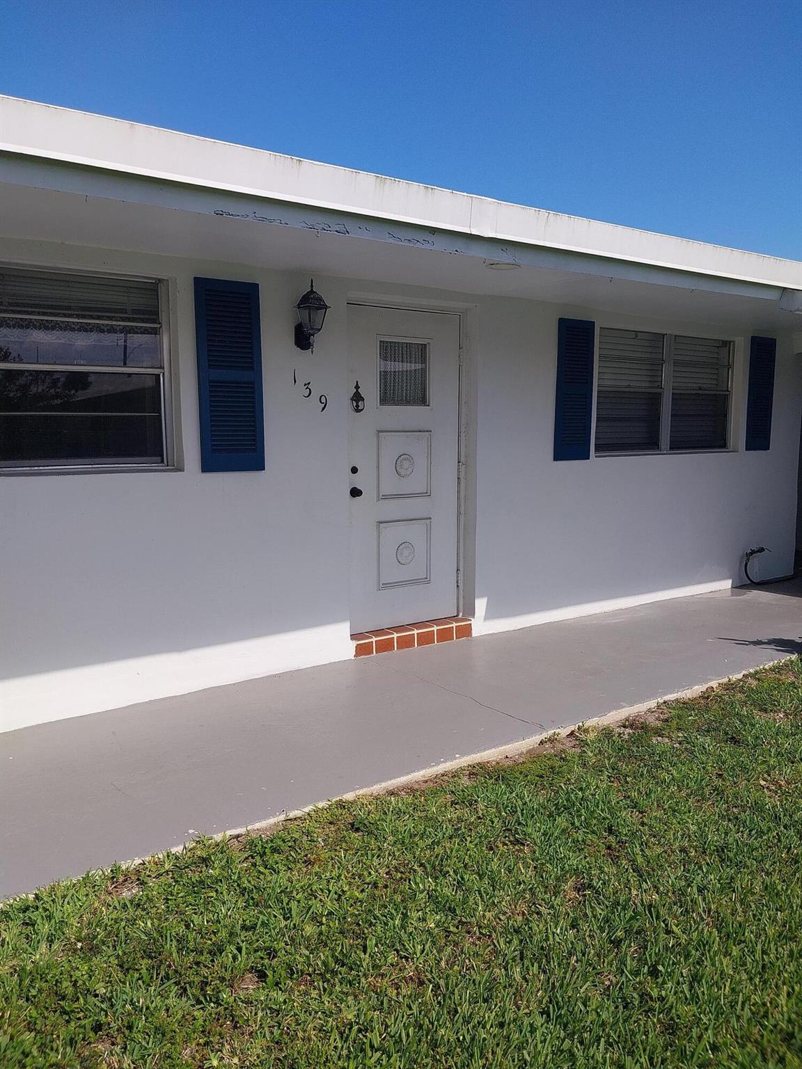 300 SW Golfview Ter #139
