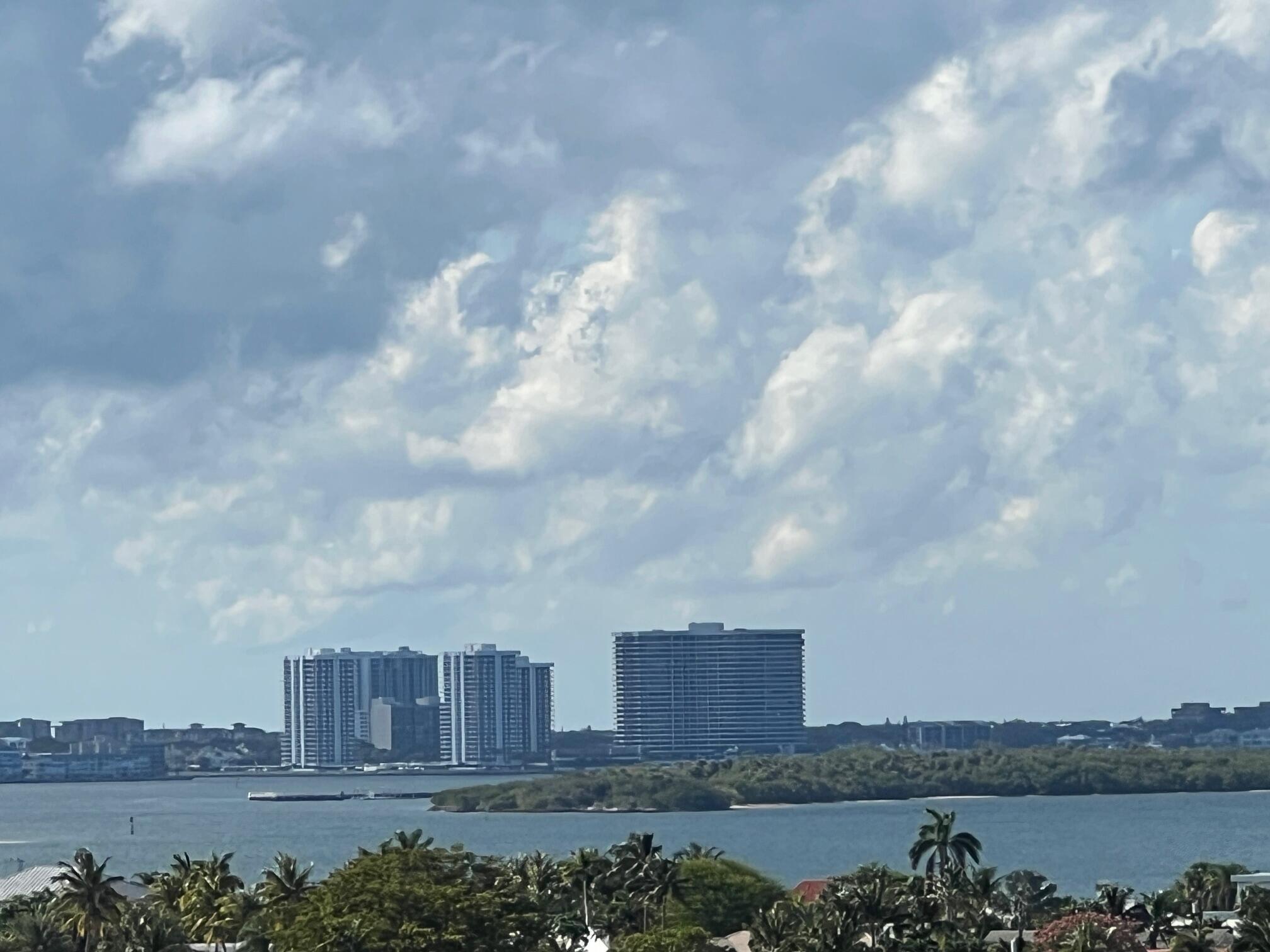 3400 N Ocean Dr #905,Singer Island, FL 33404