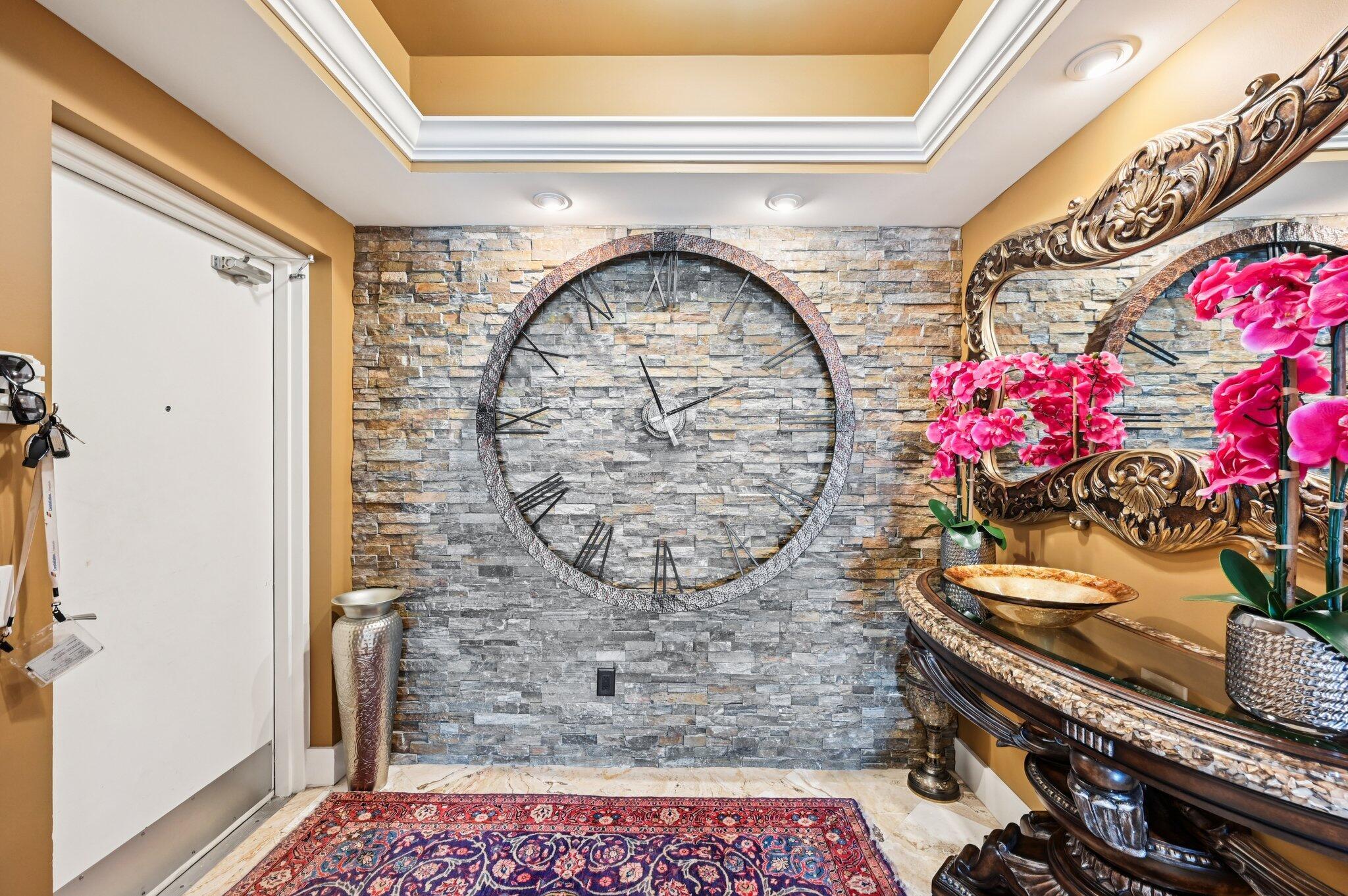 2640 Lake Shr Dr #1510 Riviera Beach, FL 33404