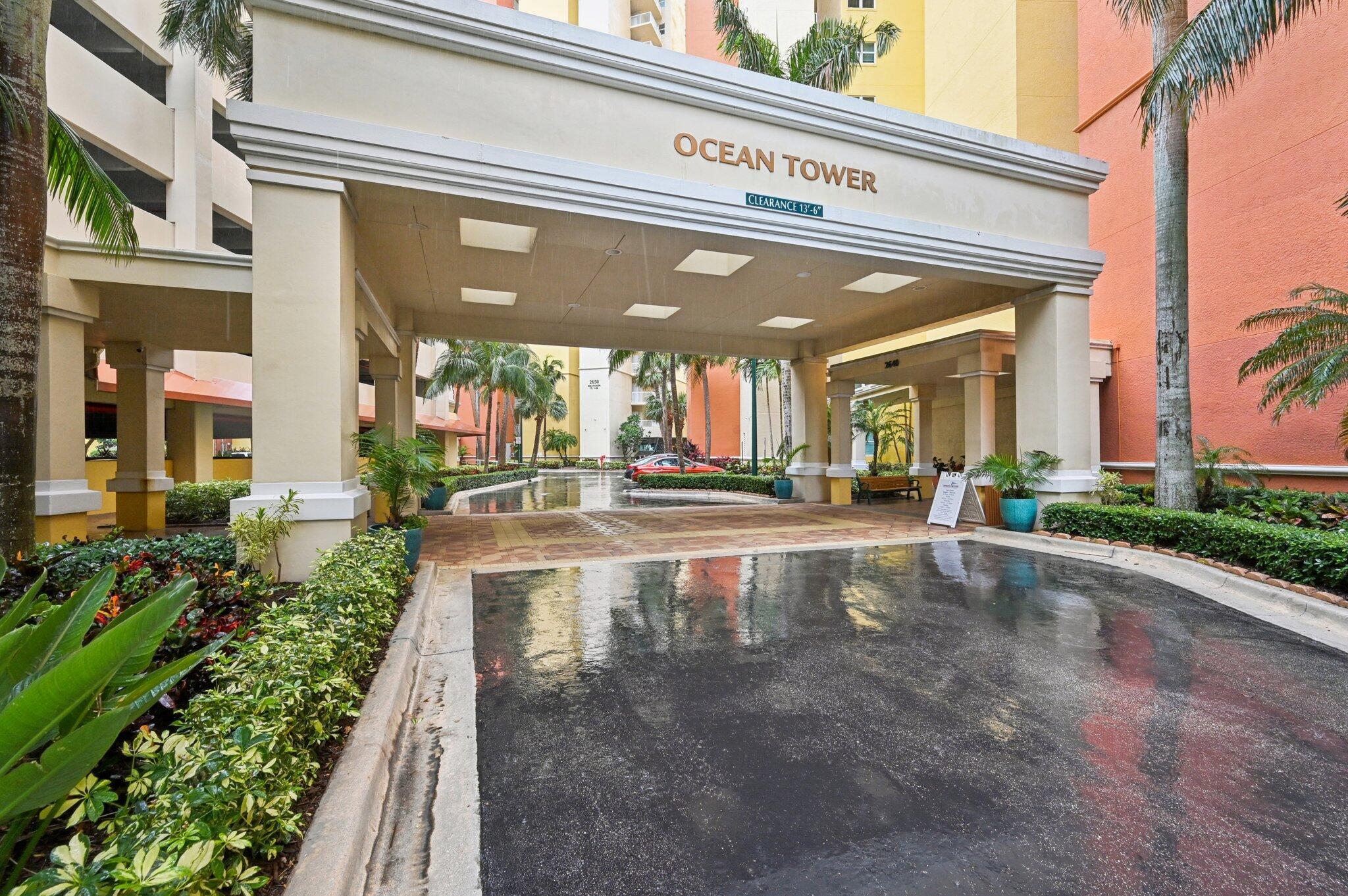 2640 Lake Shr Dr #1510 Riviera Beach, FL 33404