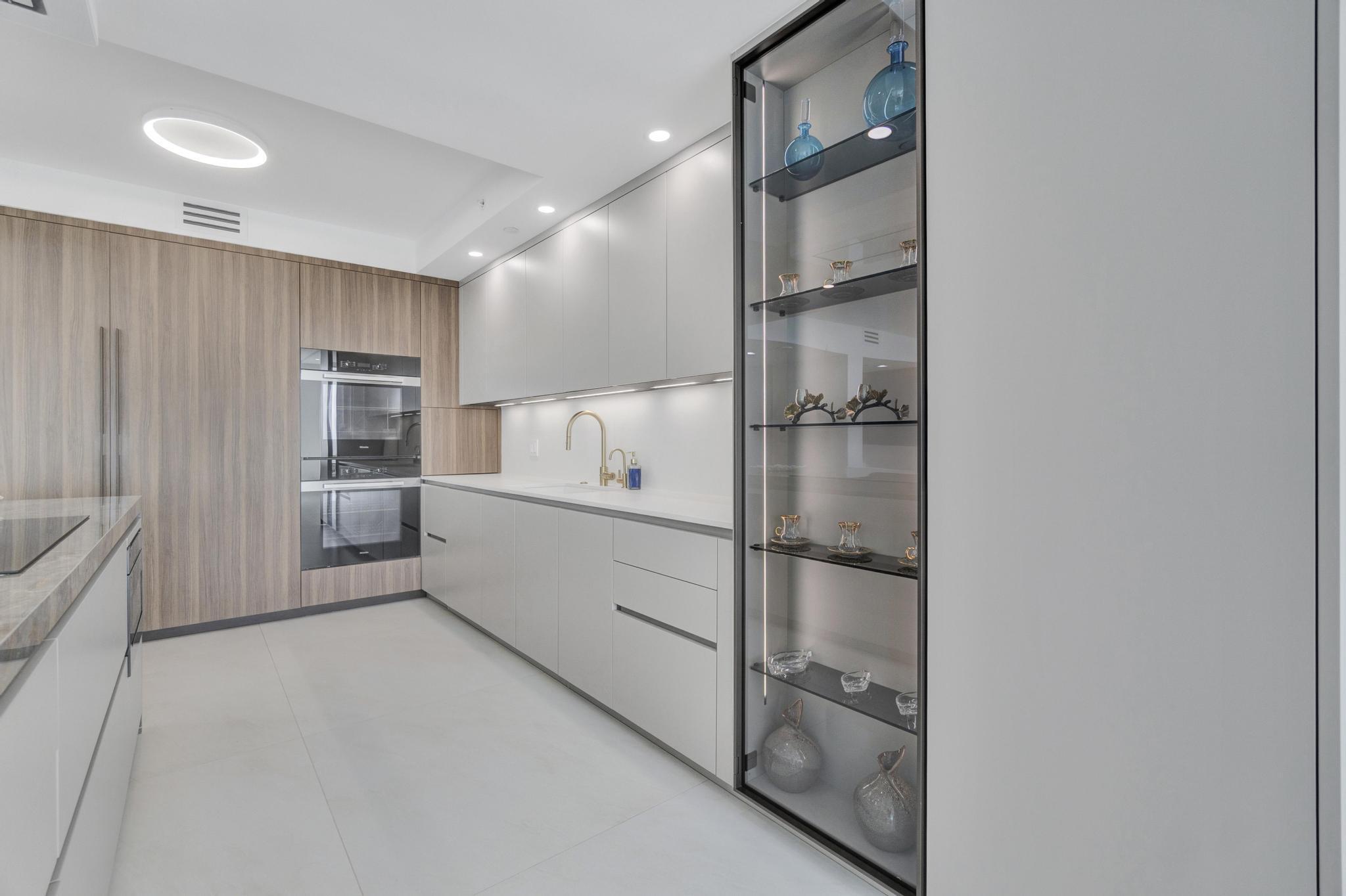 image Hamptons South Condo14