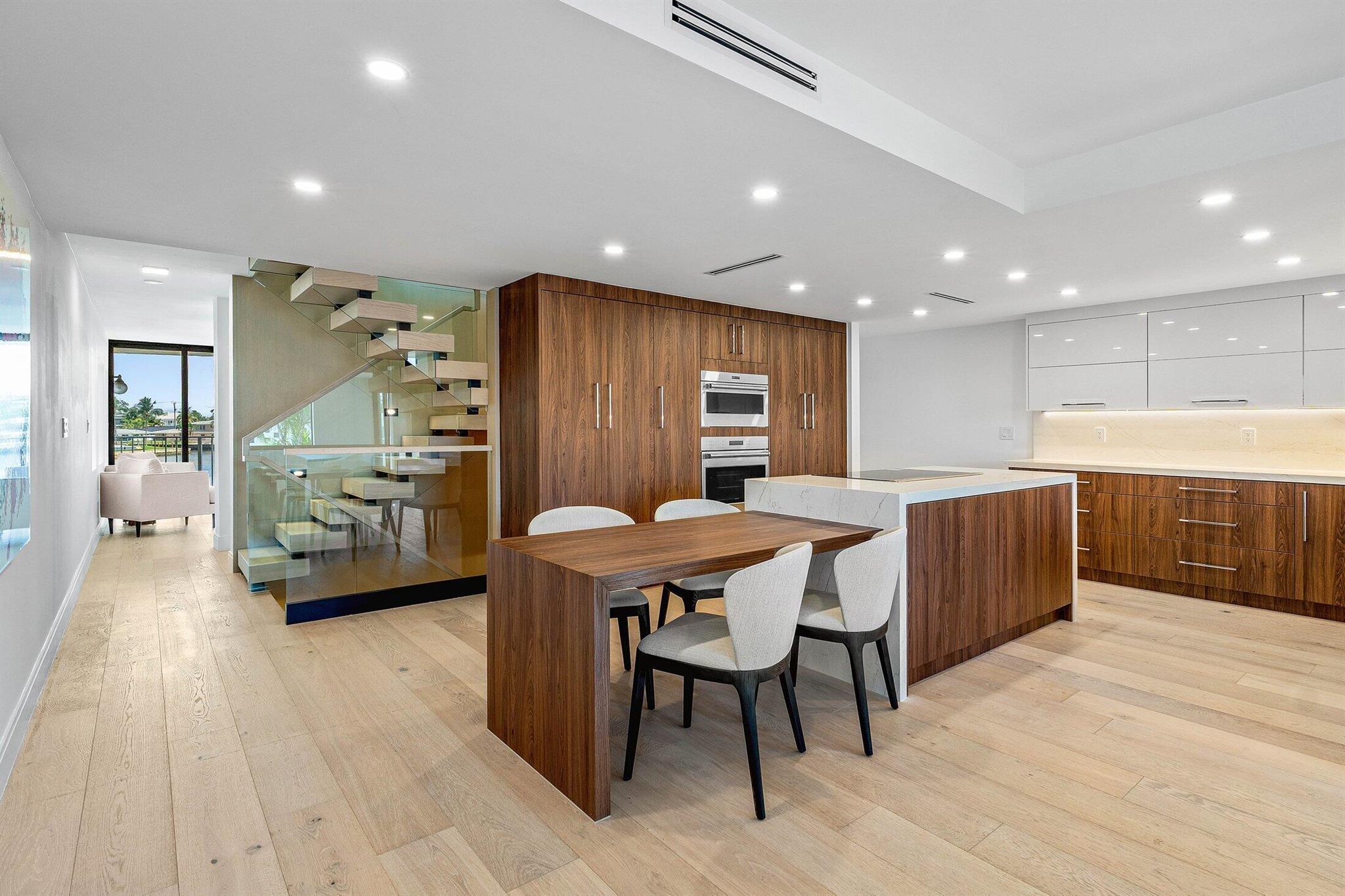 1222 Hillsboro Mile #24 Hillsboro Beach, FL 33062