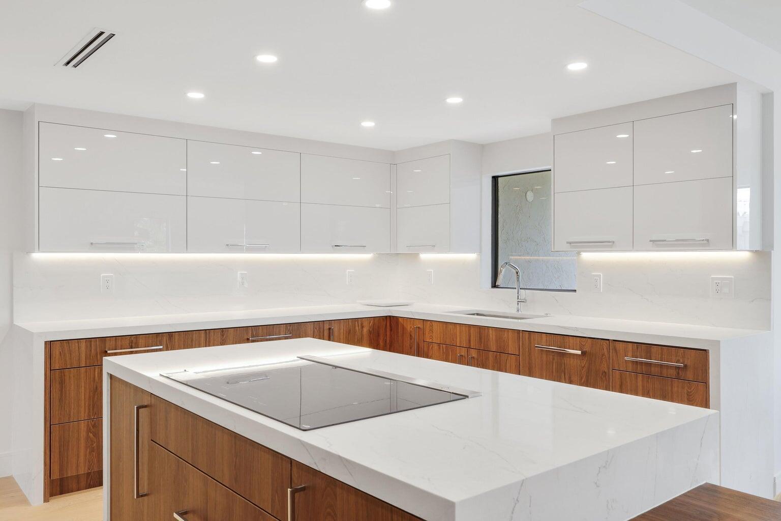 1222 Hillsboro Mile #24 Hillsboro Beach, FL 33062