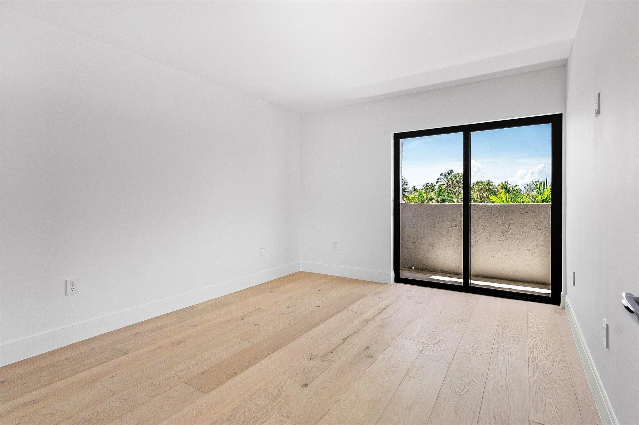 1222 Hillsboro Mile #24 Hillsboro Beach, FL 33062