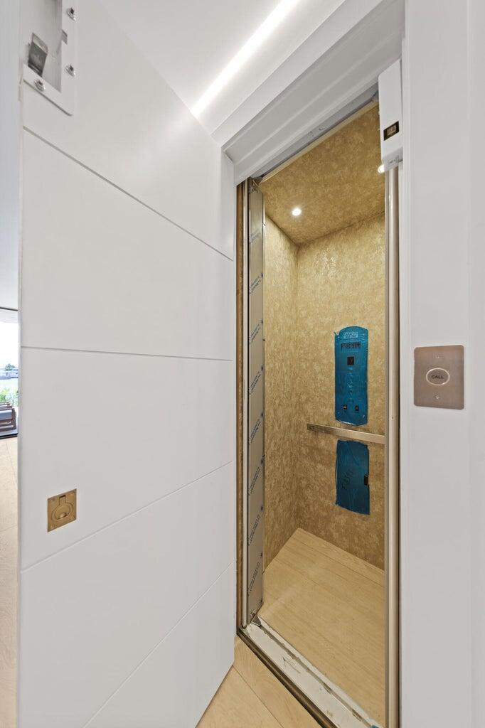 1222 Hillsboro Mile #24 Hillsboro Beach, FL 33062