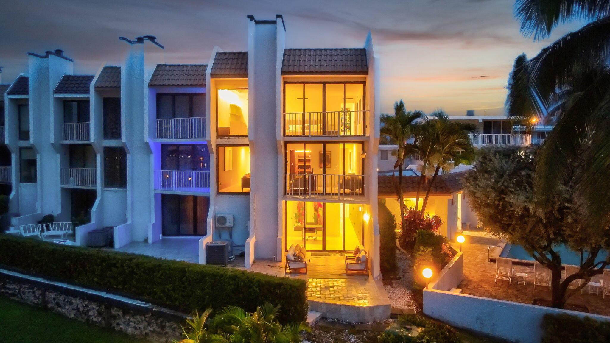 1222 Hillsboro Mile #24 Hillsboro Beach, FL 33062