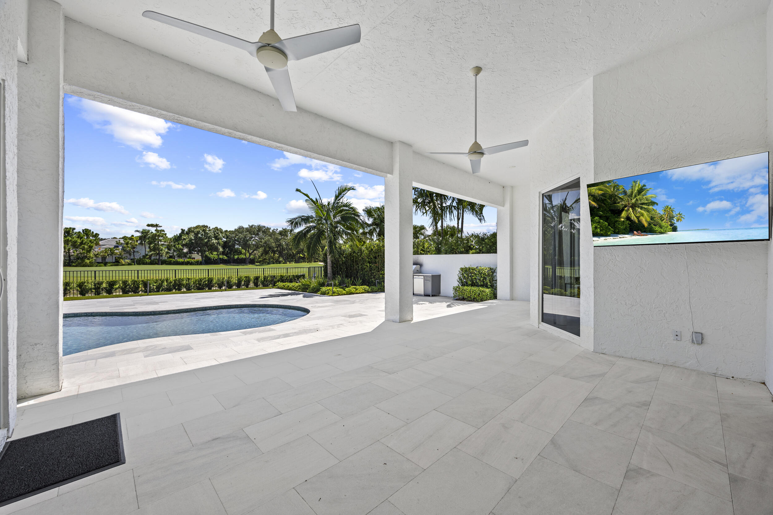 118 N Village Way Jupiter, FL 33458