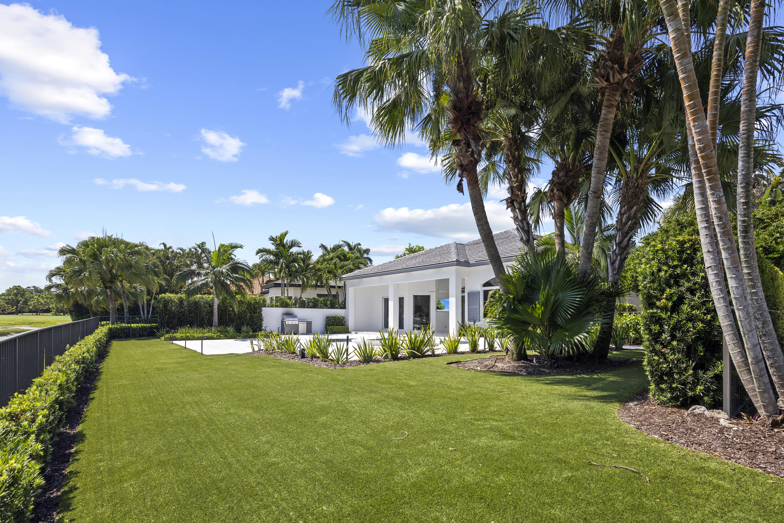 118 N Village Way Jupiter, FL 33458