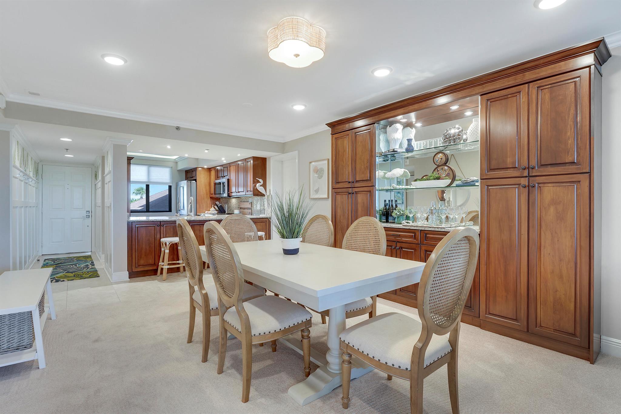 101 S Seas 204th Dr #204 Jupiter, FL 33477