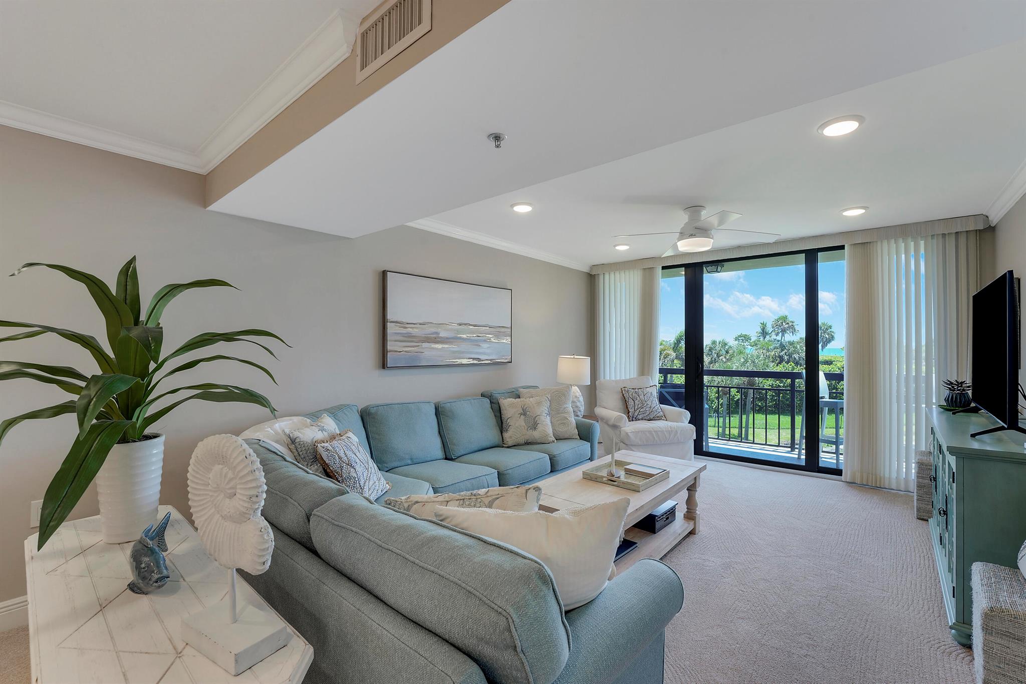 101 S Seas 204th Dr #204 Jupiter, FL 33477