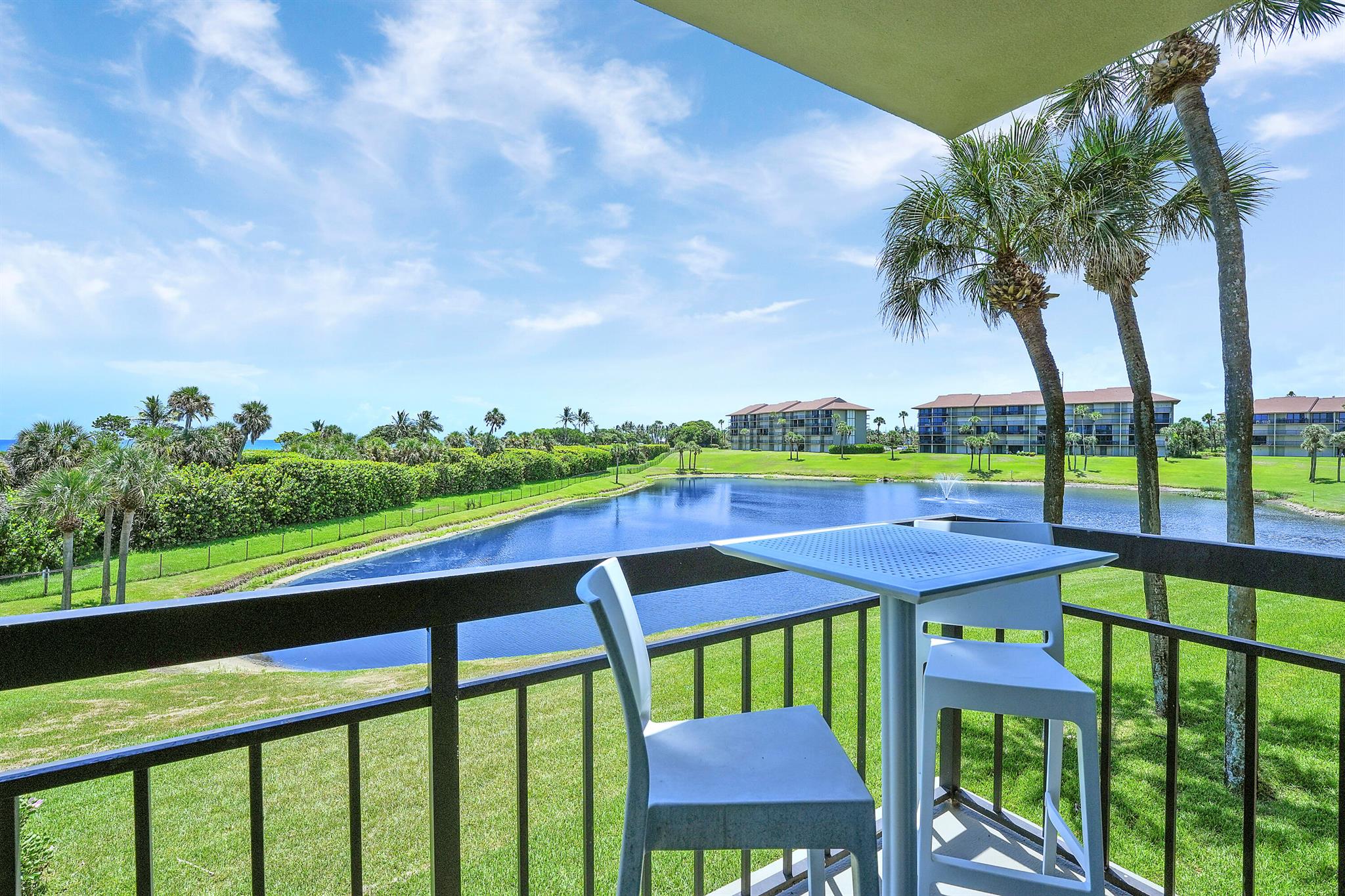 101 S Seas 204th Dr #204 Jupiter, FL 33477