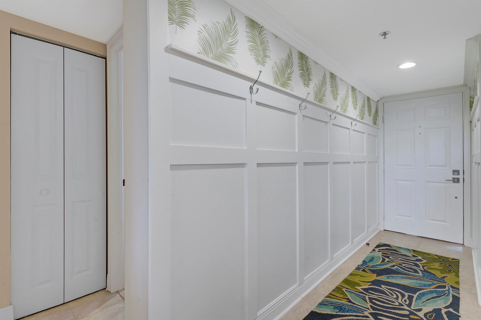 101 S Seas 204th Dr #204 Jupiter, FL 33477