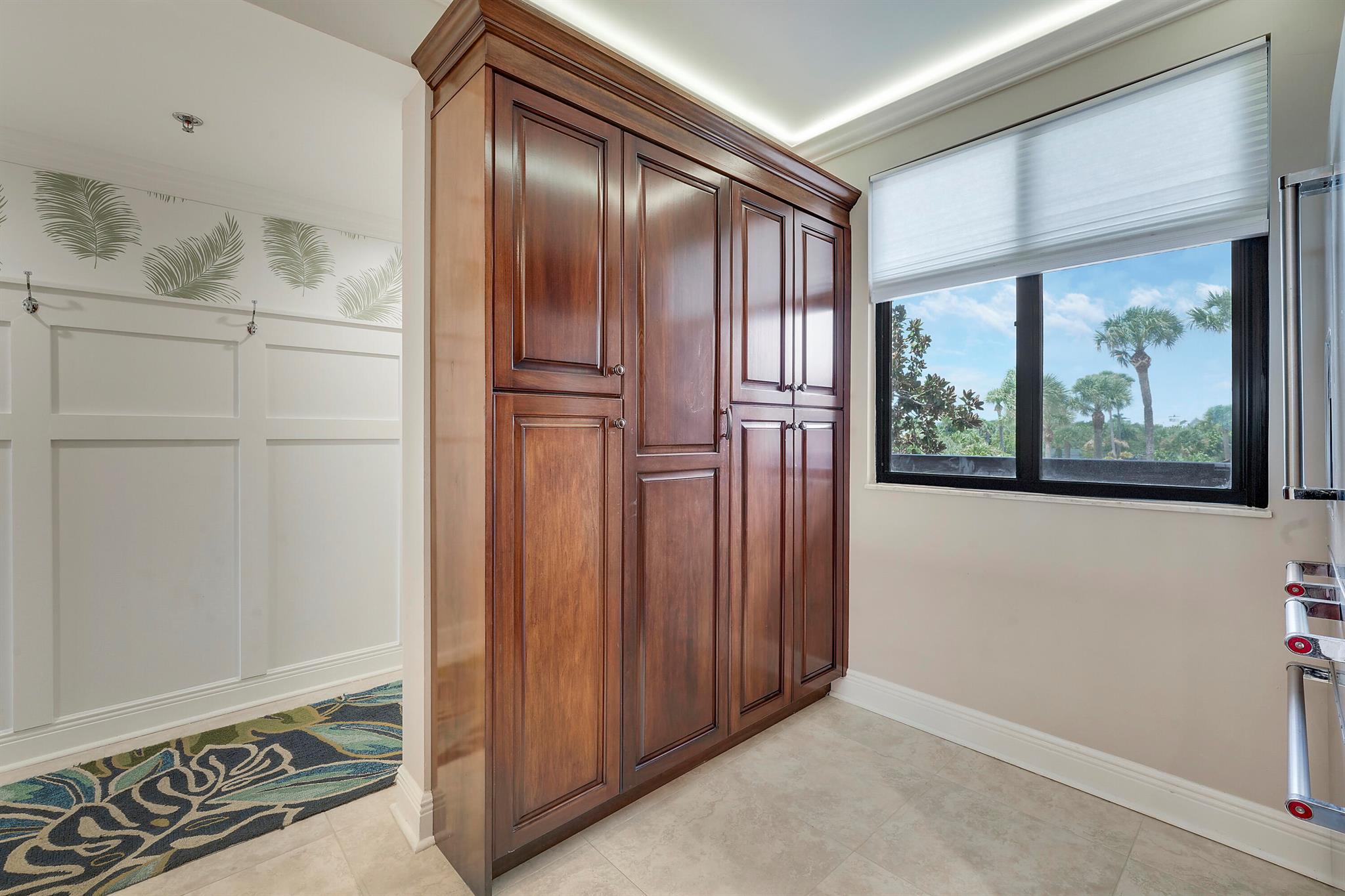 101 S Seas 204th Dr #204 Jupiter, FL 33477