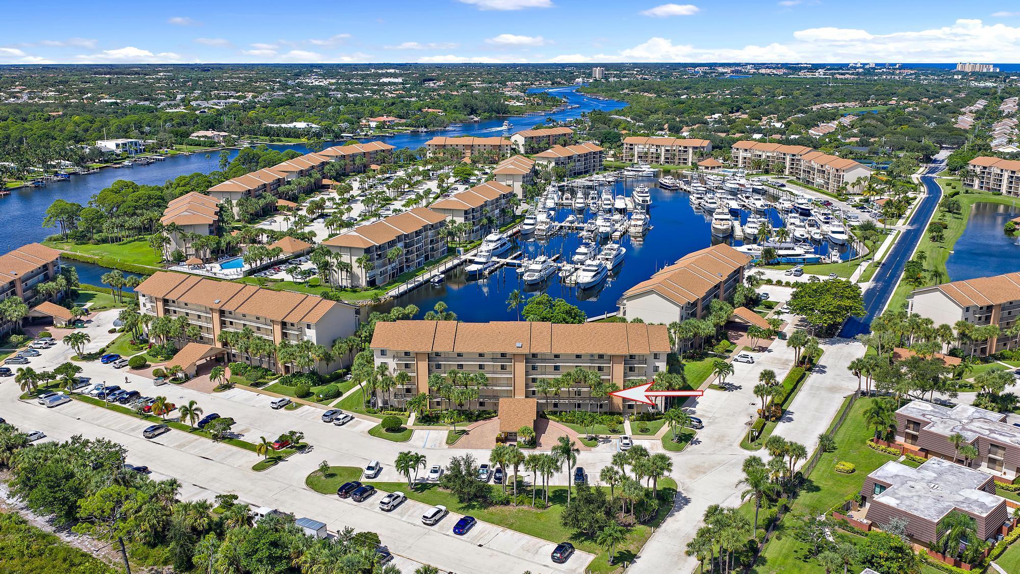 1201 Seafarer Cir #205 Jupiter, FL 33477