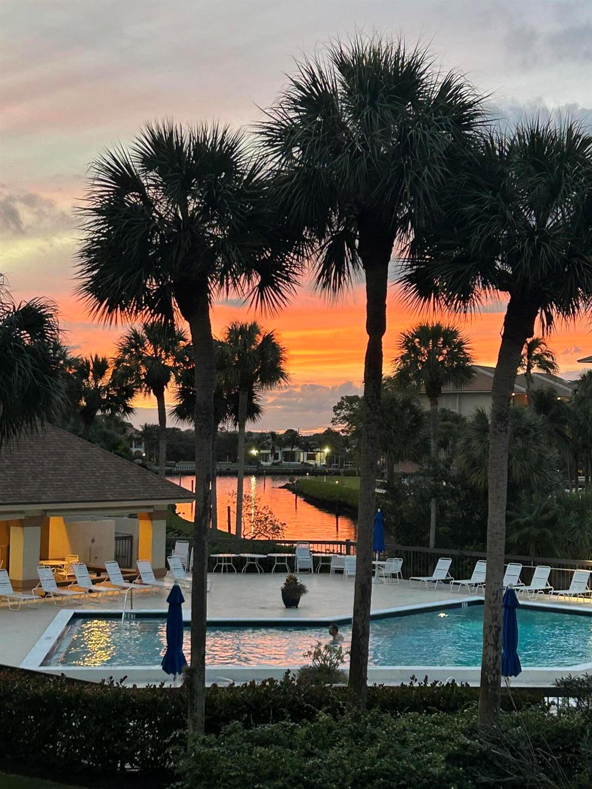 1201 Seafarer Cir #205 Jupiter, FL 33477