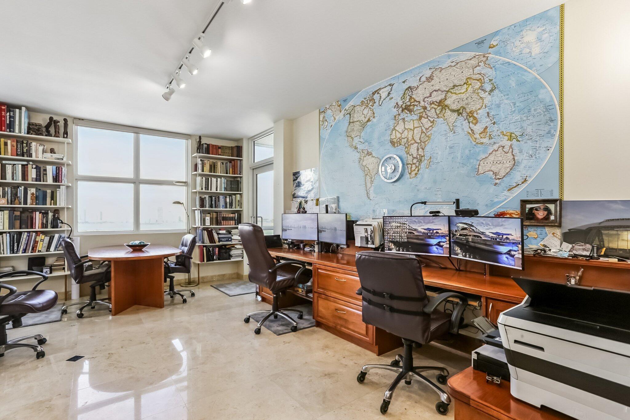 1800 Sunset Harbou Dr #6 Miami Beach, FL 33139