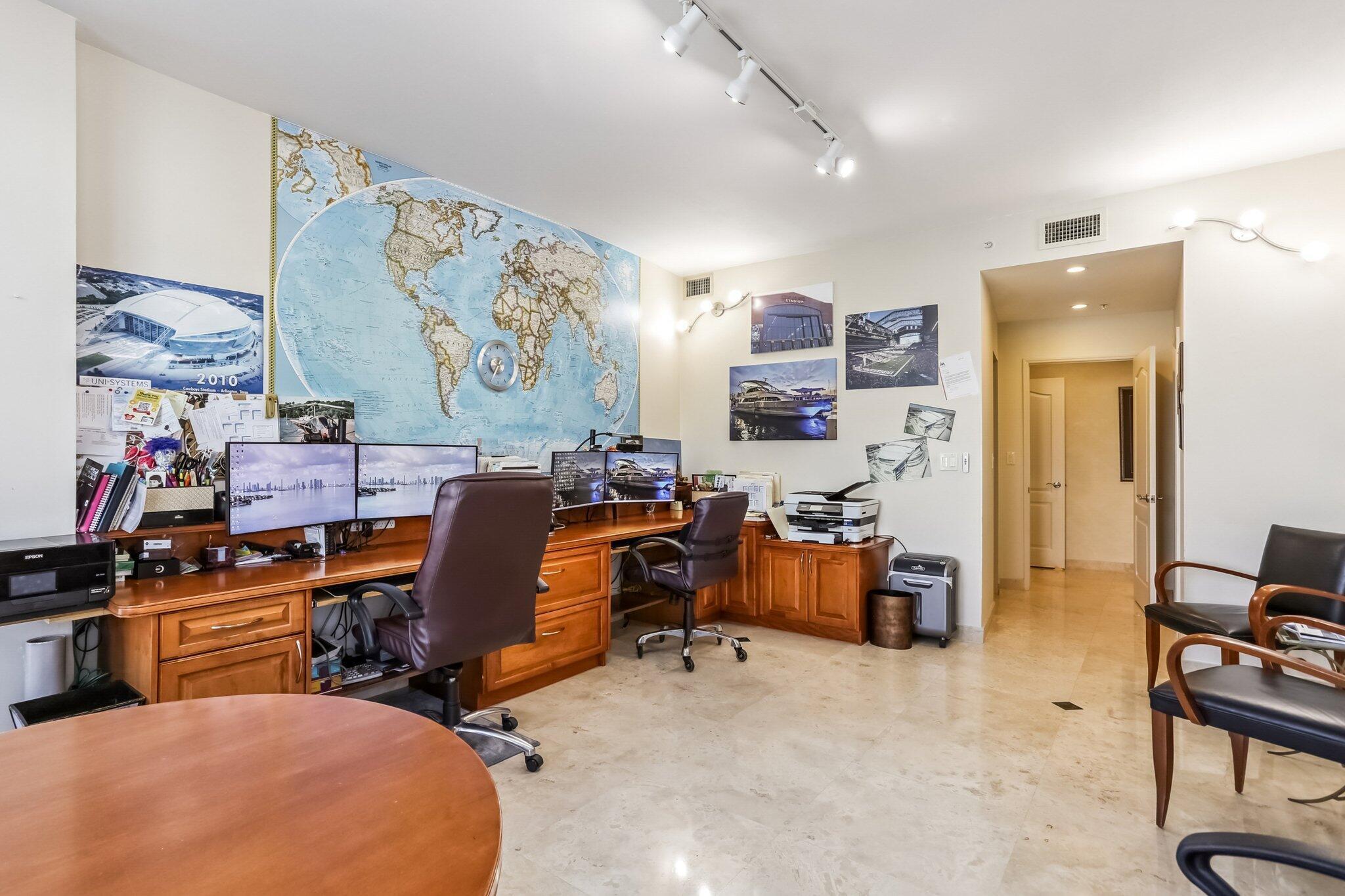 1800 Sunset Harbou Dr #6 Miami Beach, FL 33139