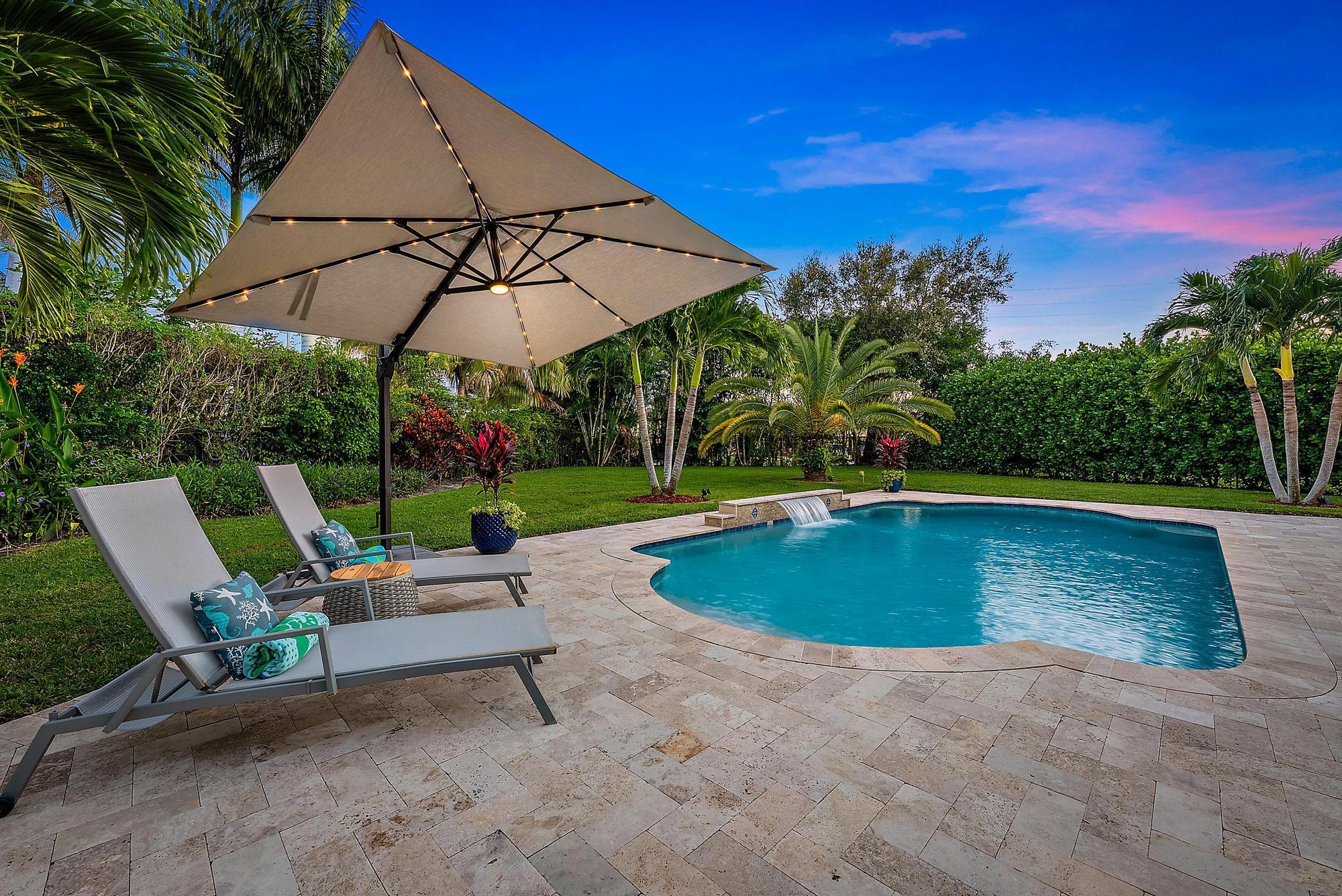 495 Pelican Ln Jupiter, FL 33458