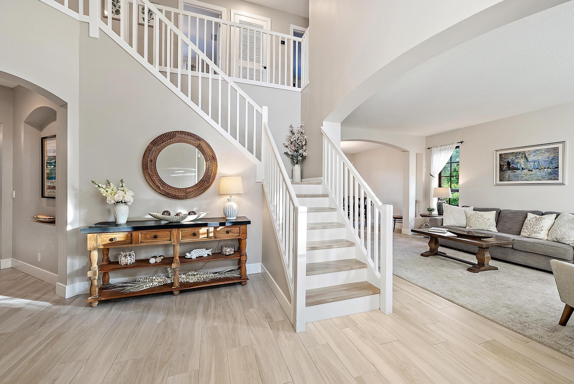 495 Pelican Ln Jupiter, FL 33458