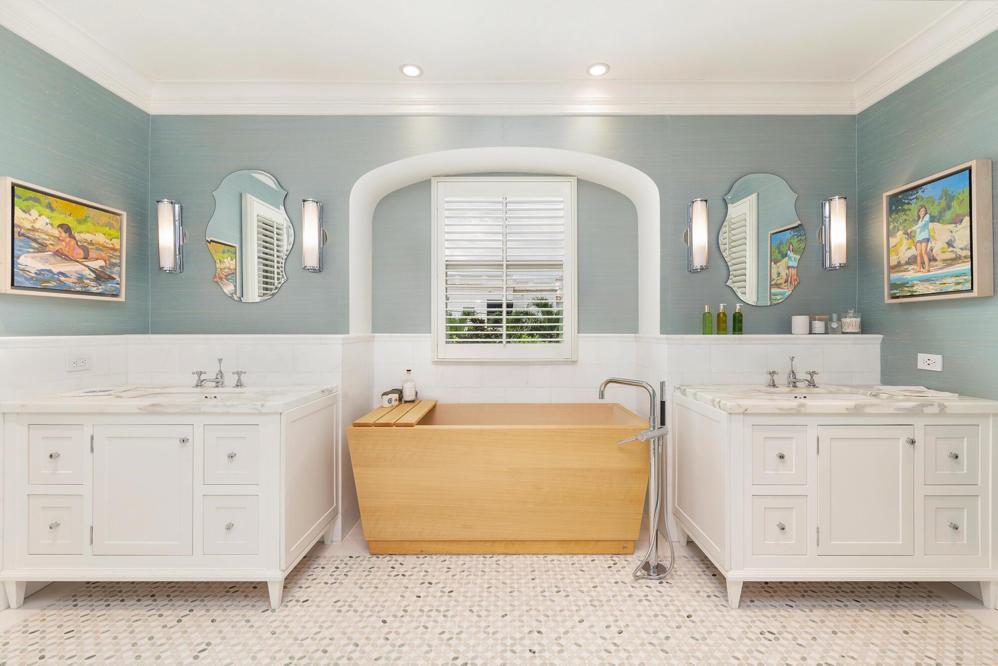 256/262 Cordova Rd West Palm Beach, FL 33401