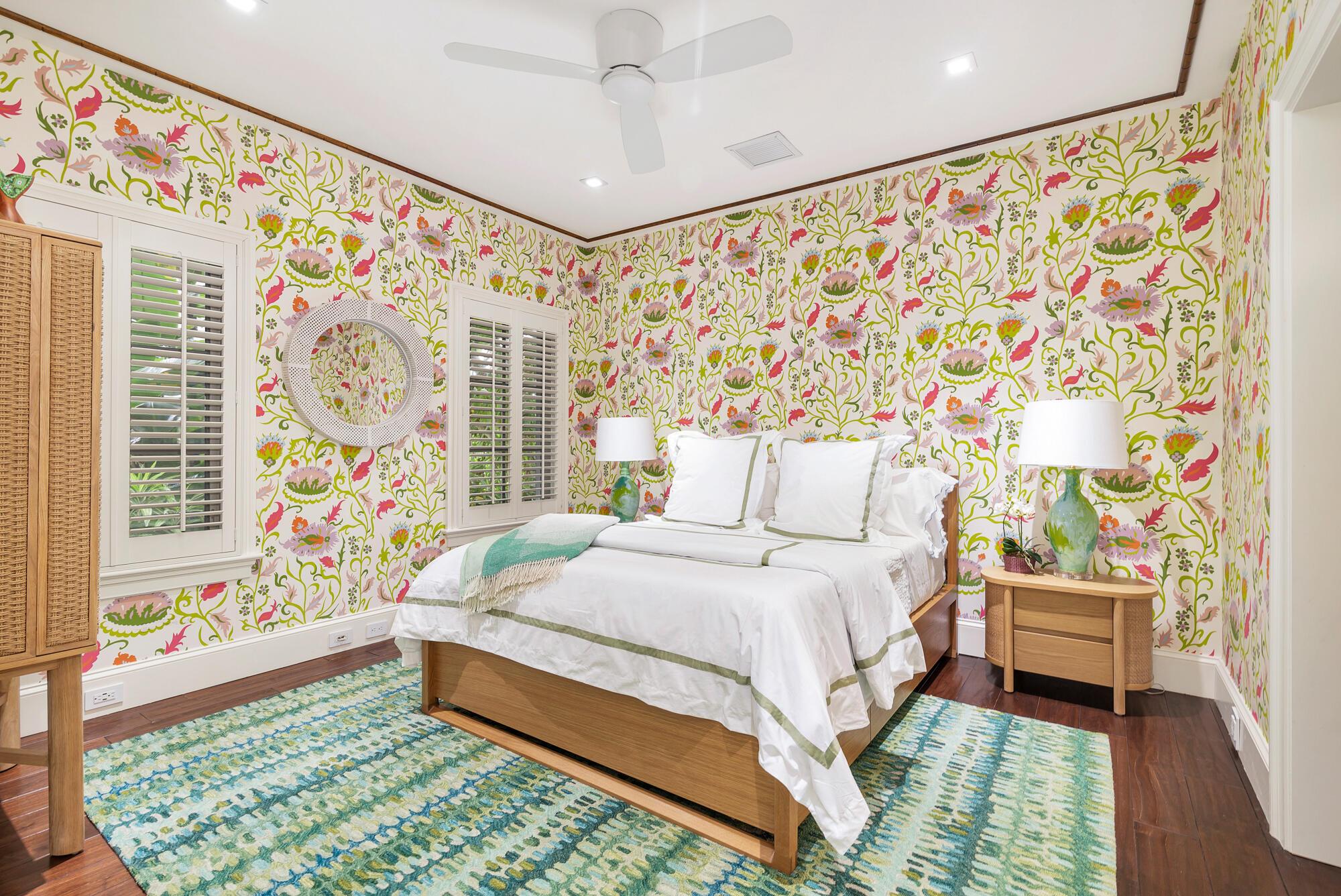 256/262 Cordova Rd West Palm Beach, FL 33401