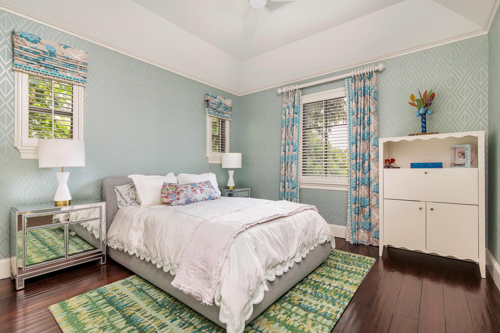 256/262 Cordova Rd West Palm Beach, FL 33401