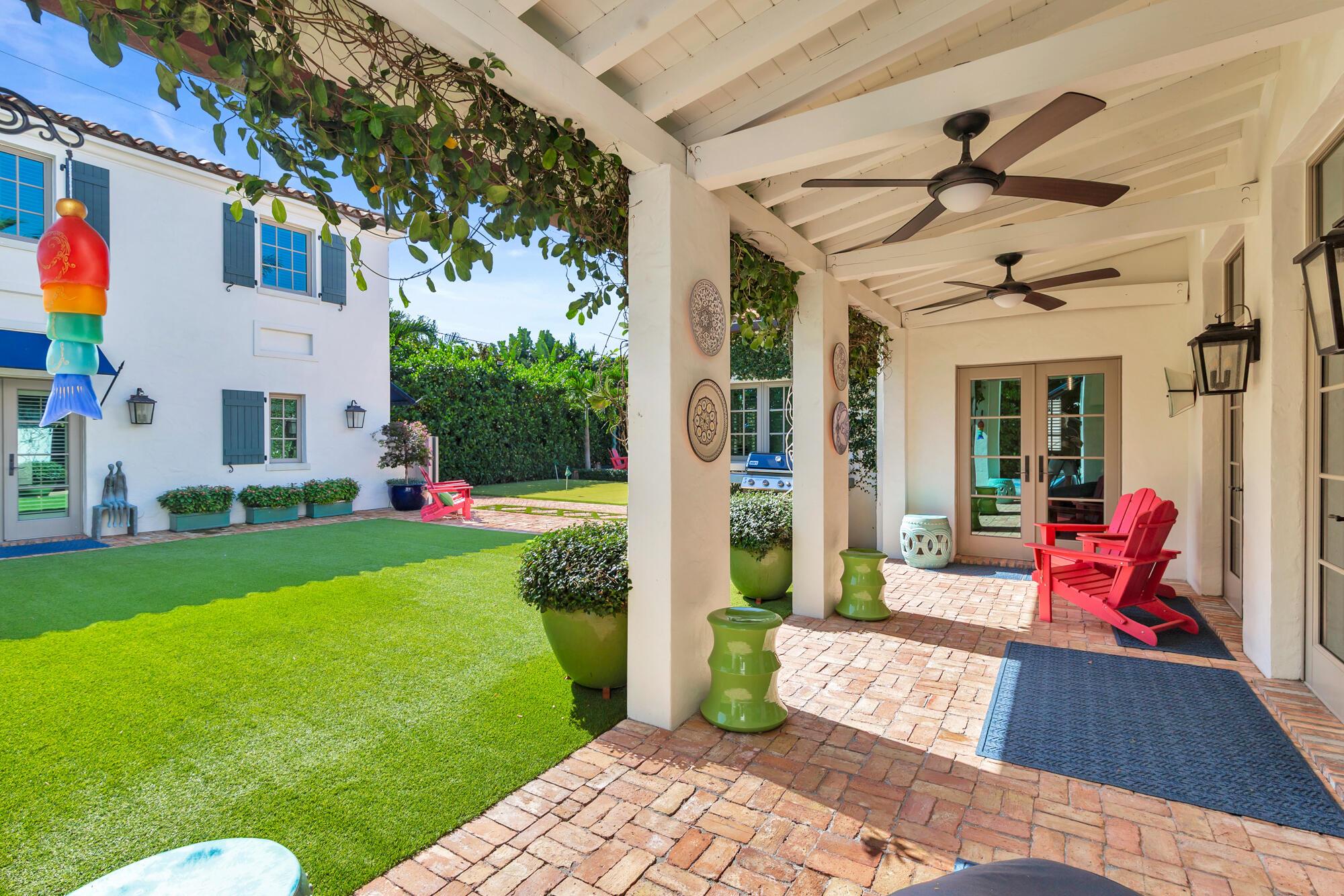 256/262 Cordova Rd West Palm Beach, FL 33401