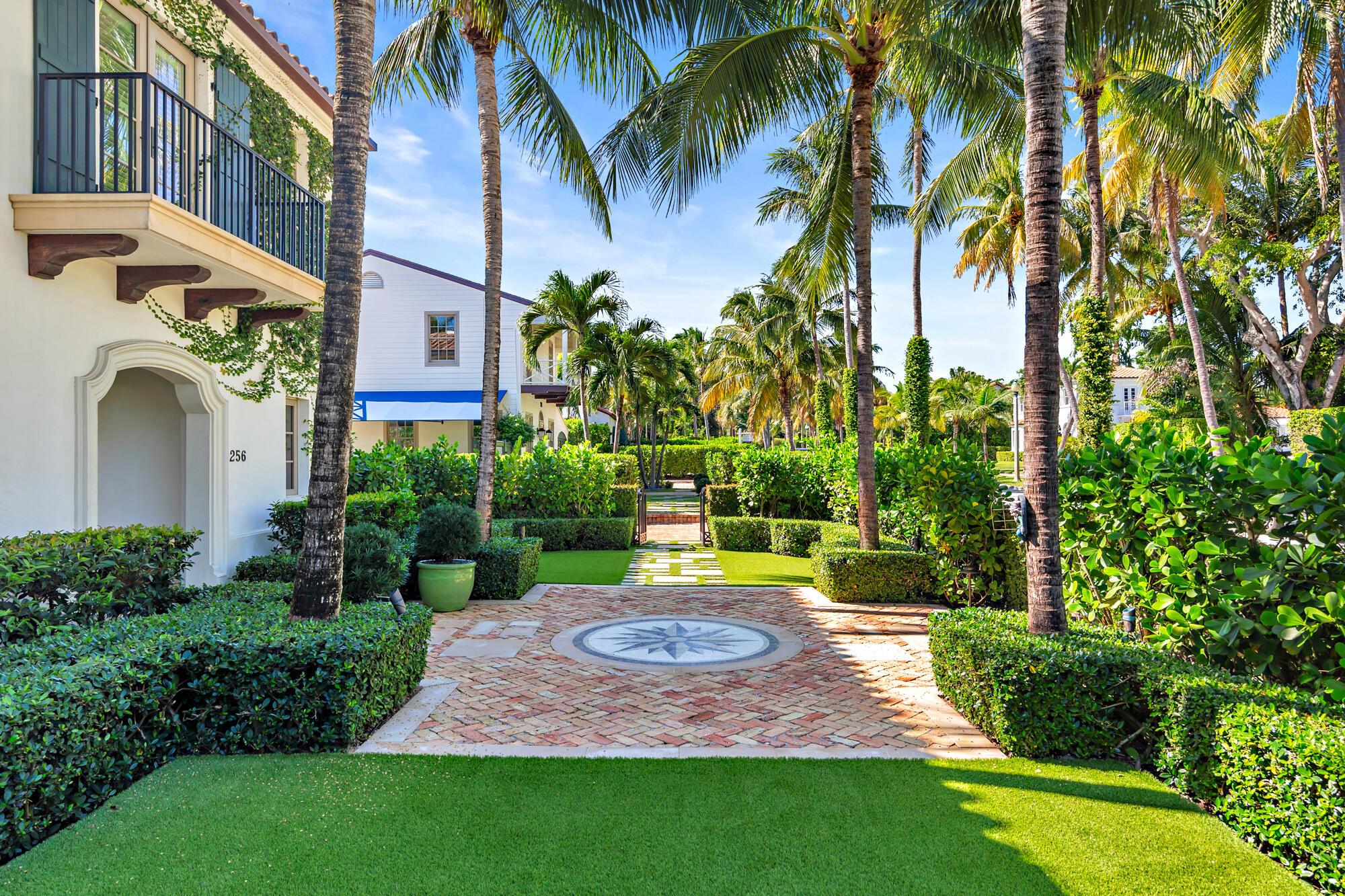 256/262 Cordova Rd West Palm Beach, FL 33401