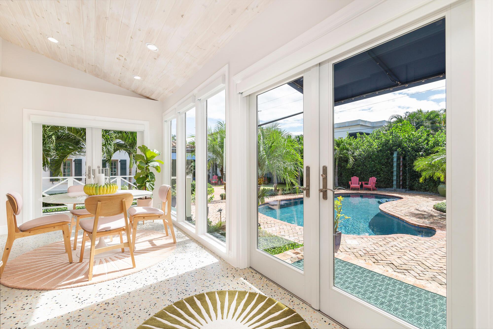 256/262 Cordova Rd West Palm Beach, FL 33401