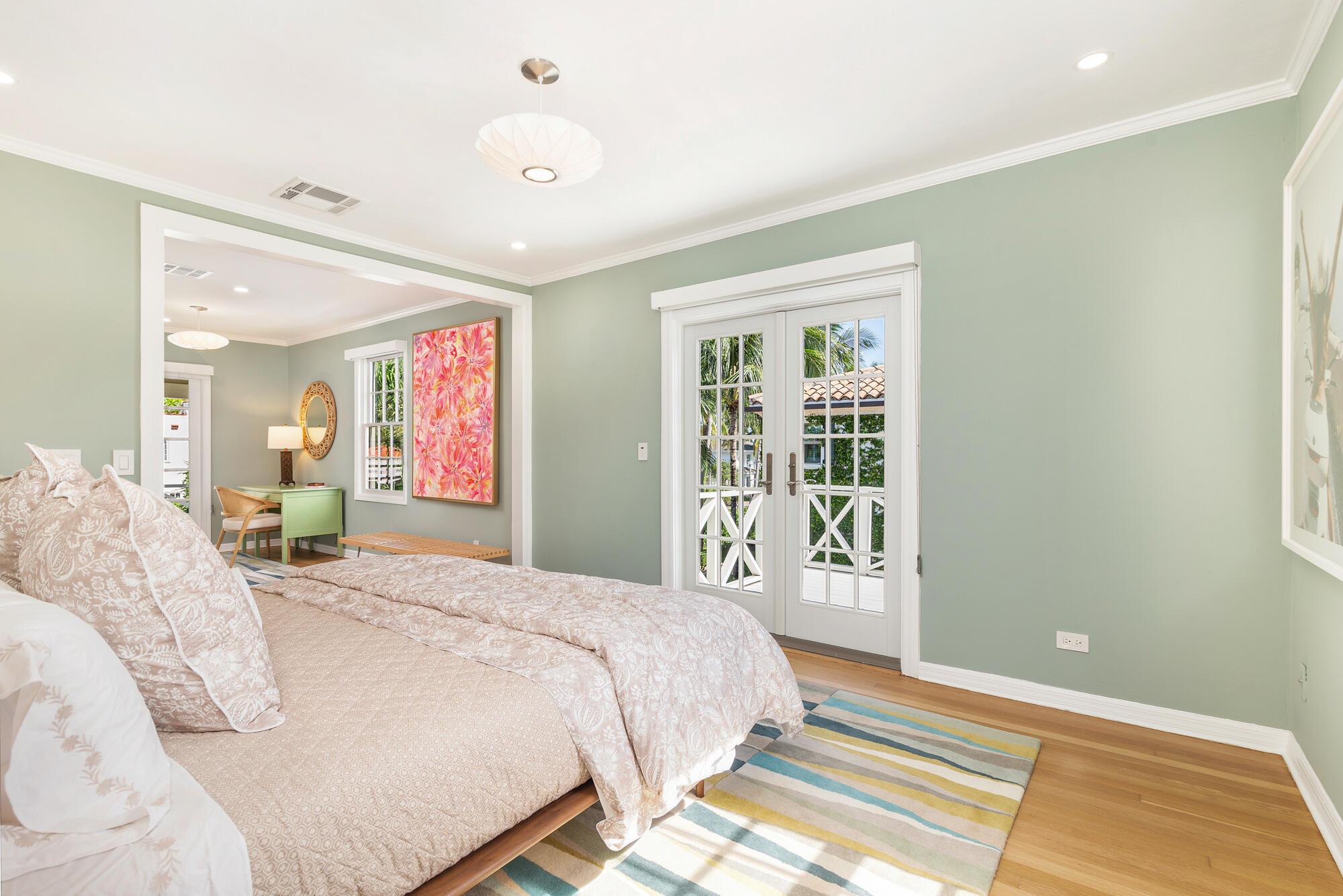 256/262 Cordova Rd West Palm Beach, FL 33401