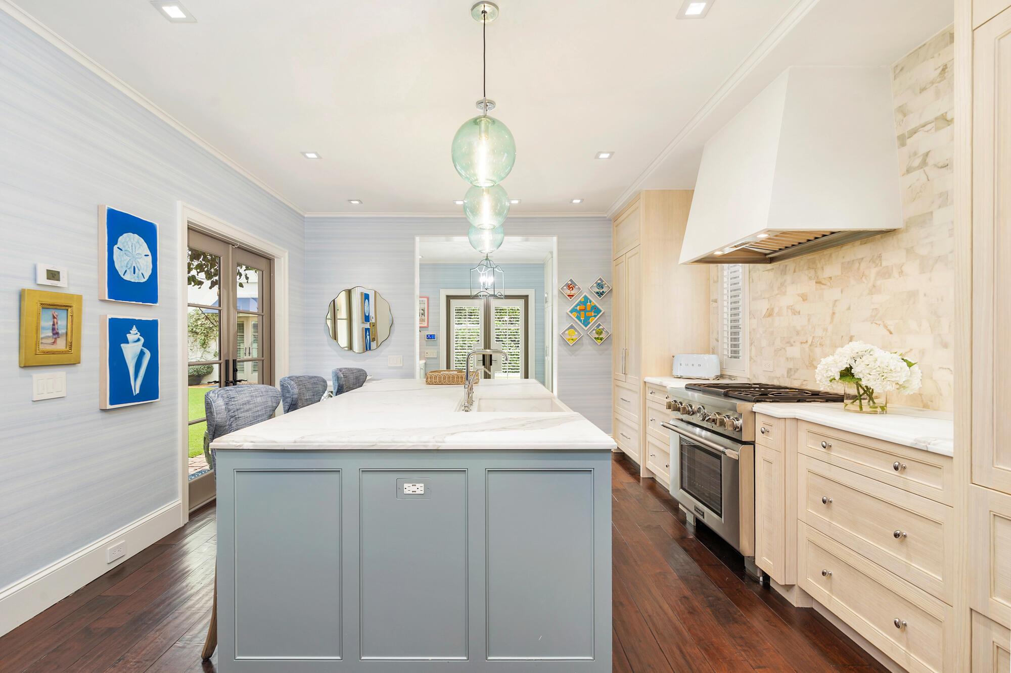 256/262 Cordova Rd West Palm Beach, FL 33401