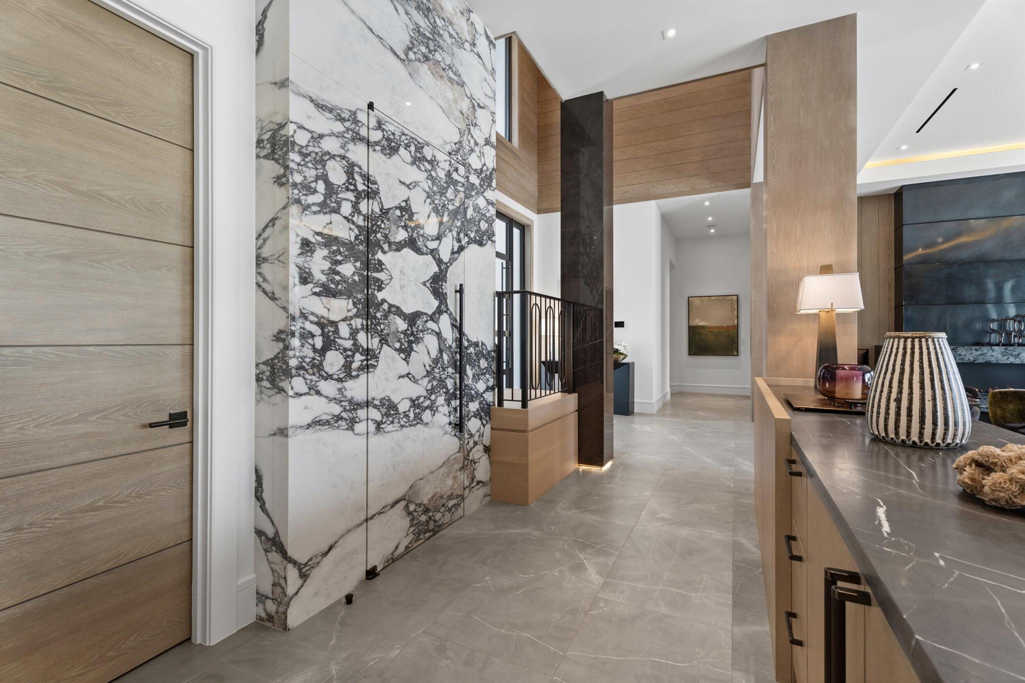 210 Bears Clb Dr Jupiter, FL 33477