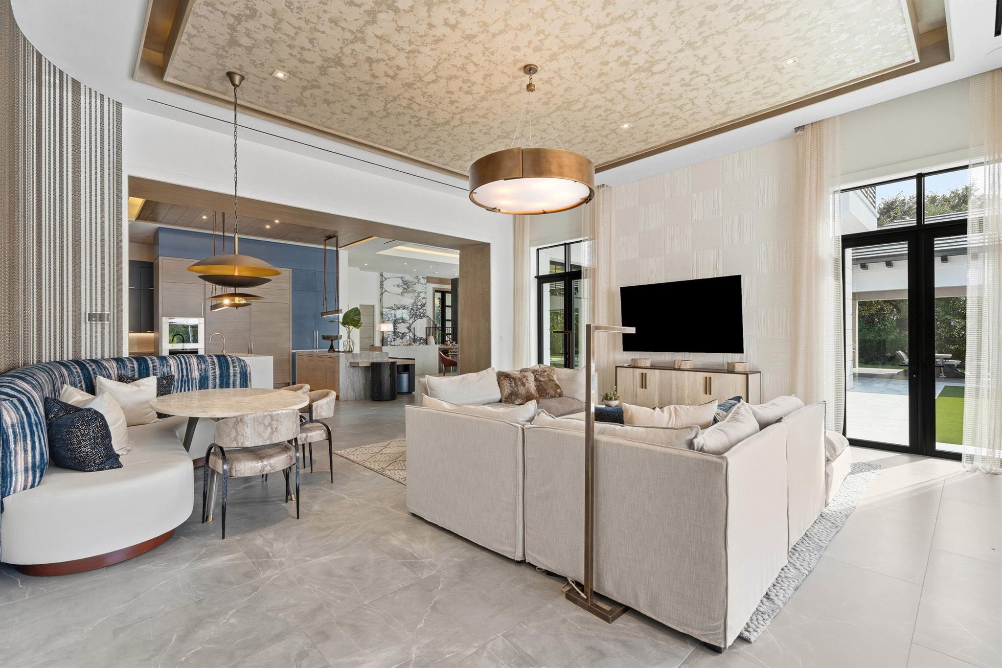 210 Bears Clb Dr Jupiter, FL 33477