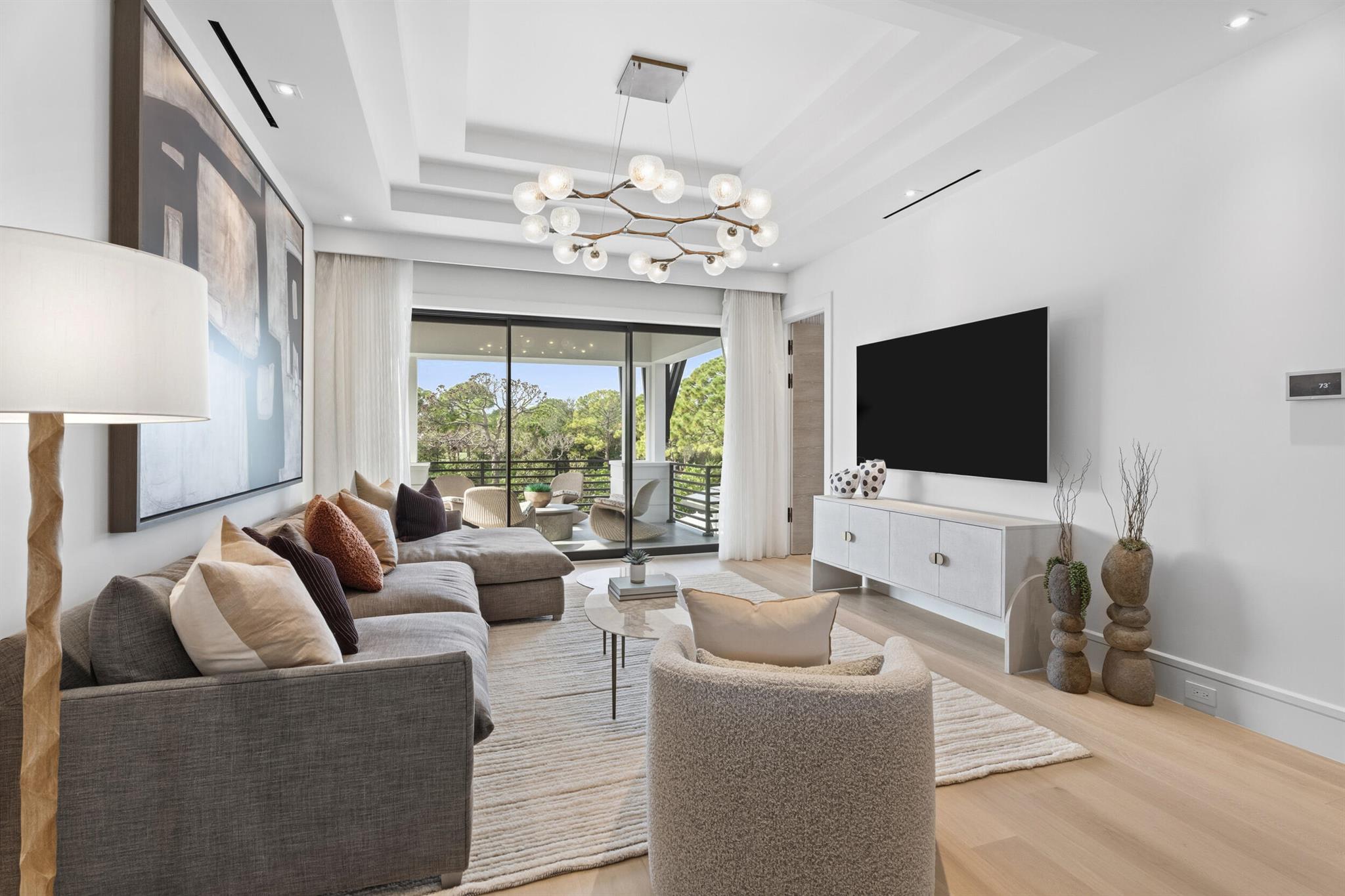 210 Bears Clb Dr Jupiter, FL 33477